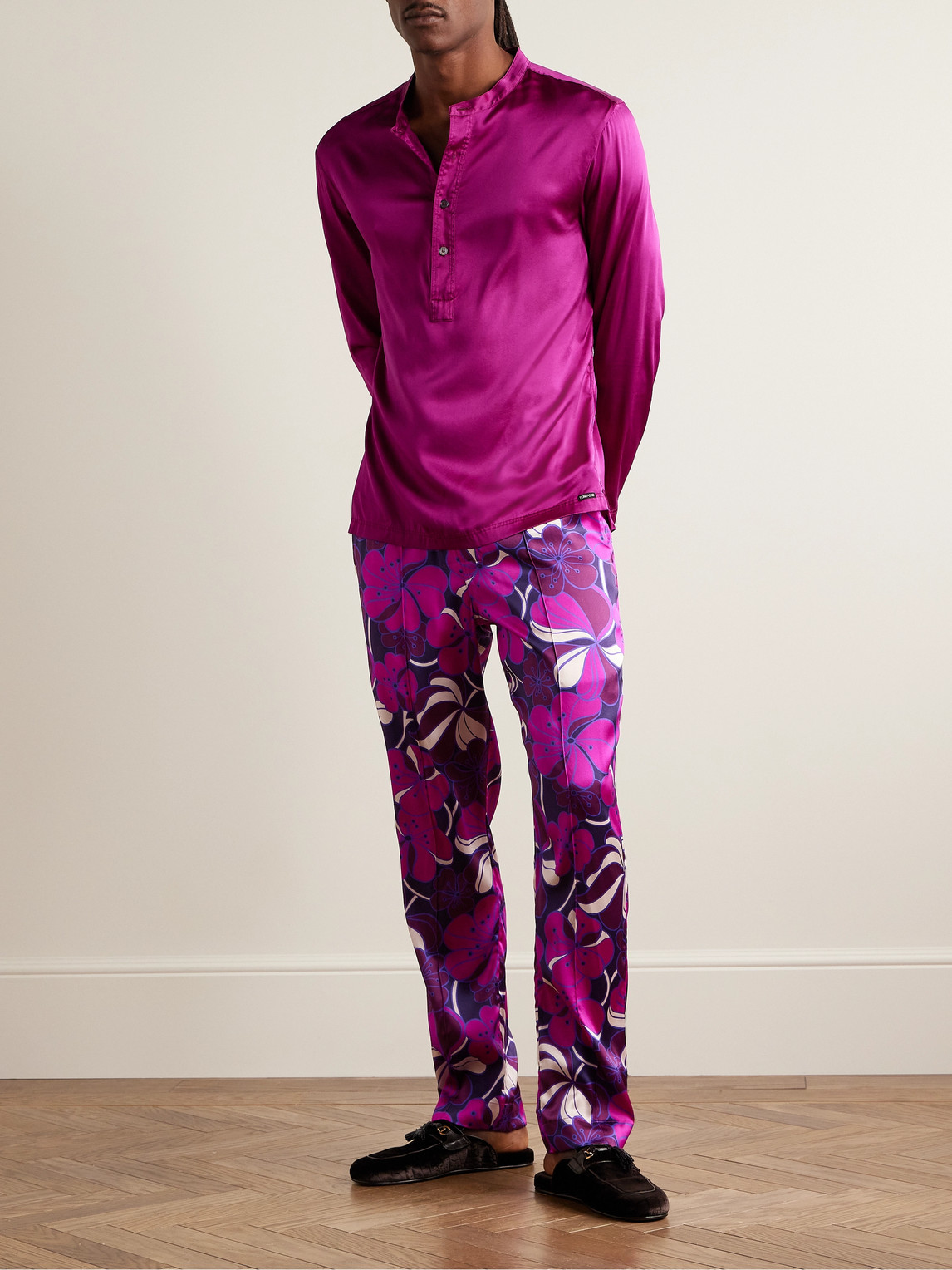 Shop Tom Ford Straight-leg Velvet-trimmed Printed Stretch-silk Pyjama Trousers In Purple
