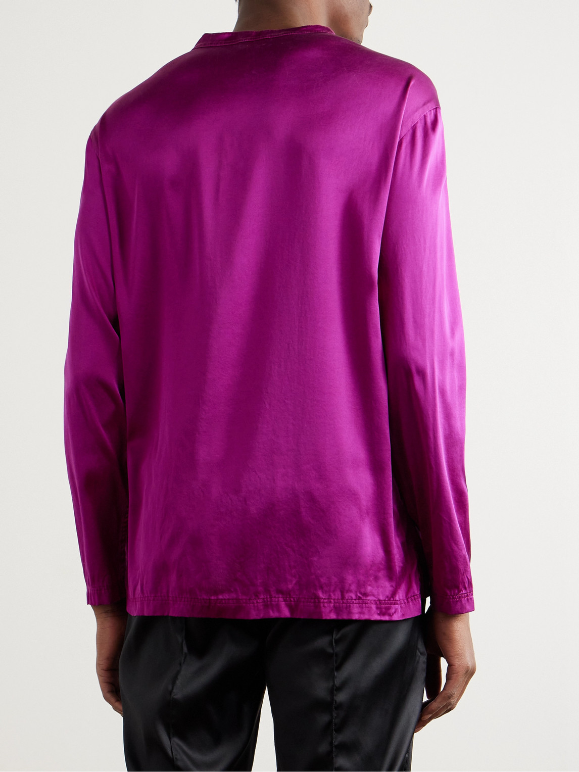 Shop Tom Ford Stretch-silk Satin Henley Pyjama Top In Purple