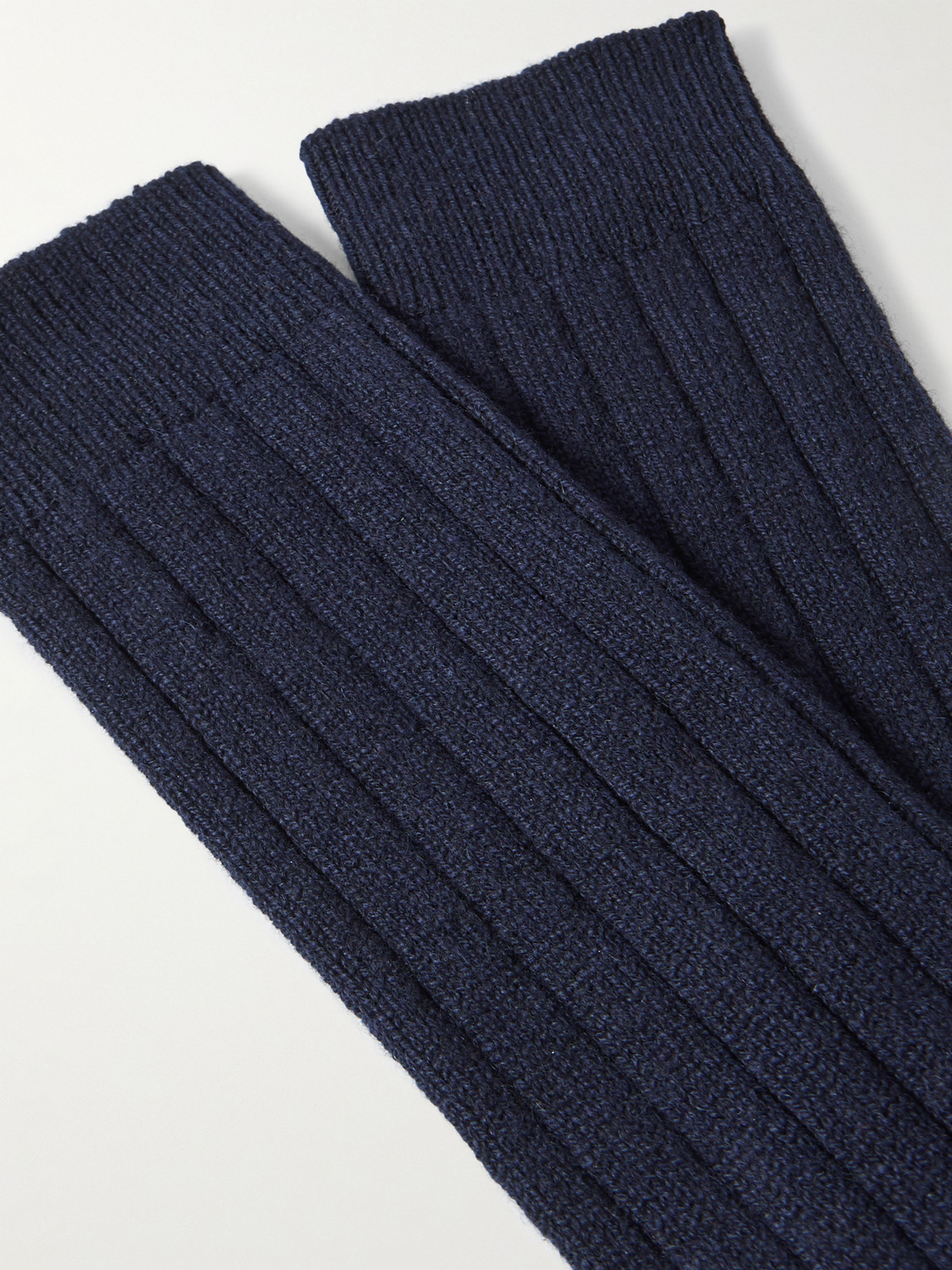 Shop William Lockie Ribbed Cashmere-blend Socks In Blue