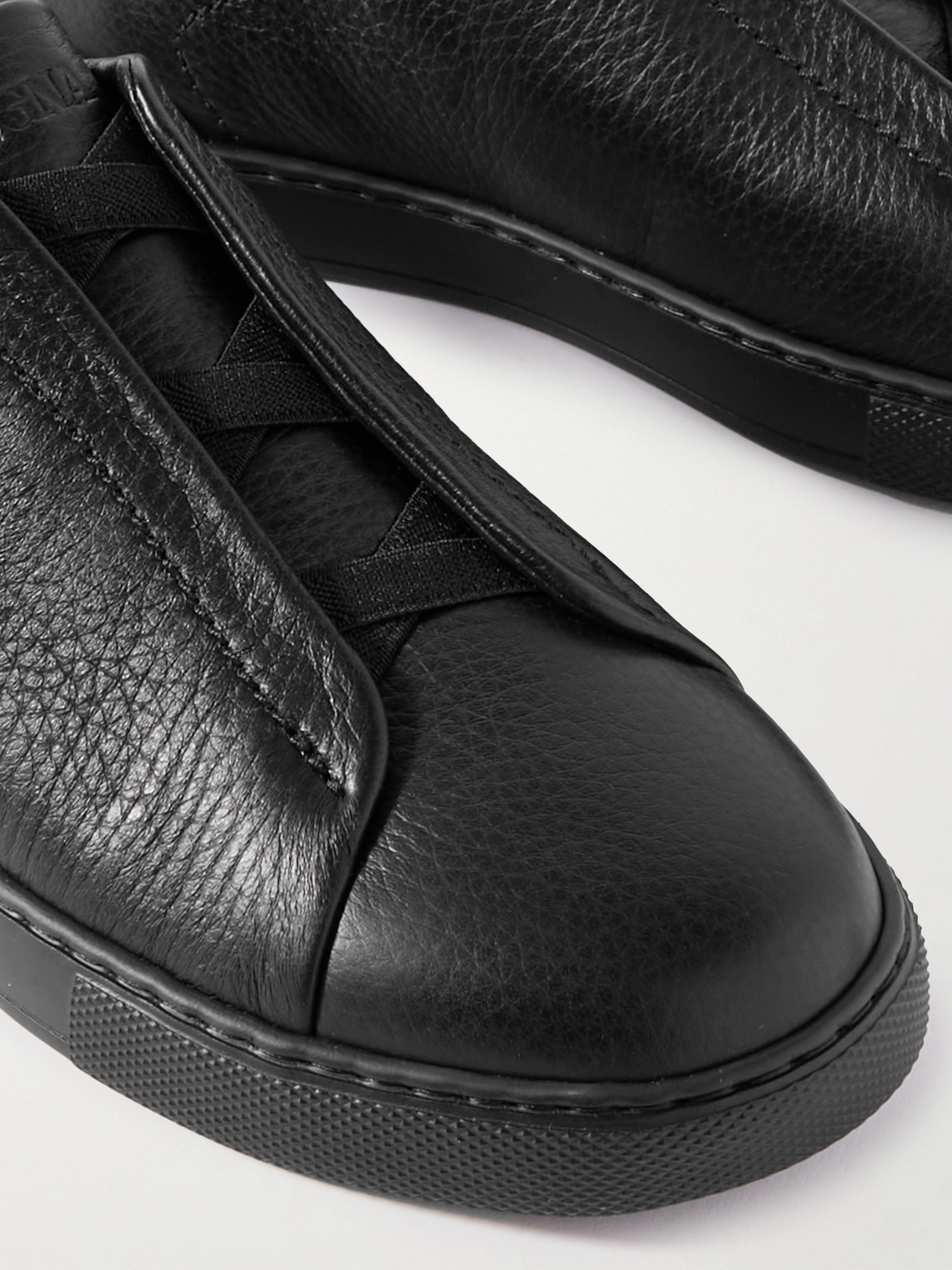 Zegna Textured Leather Round Toe Sneakers In Black