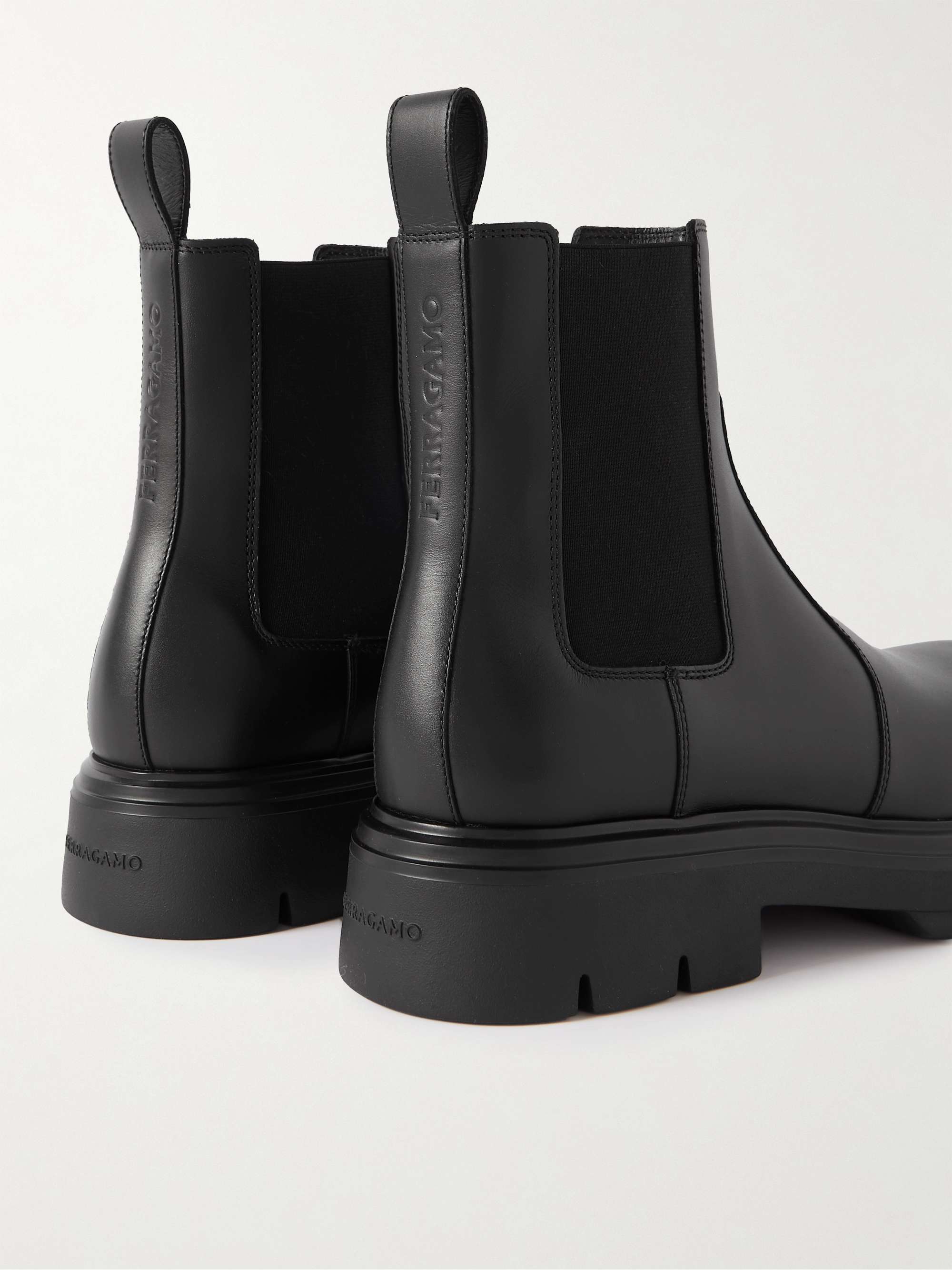 FERRAGAMO 