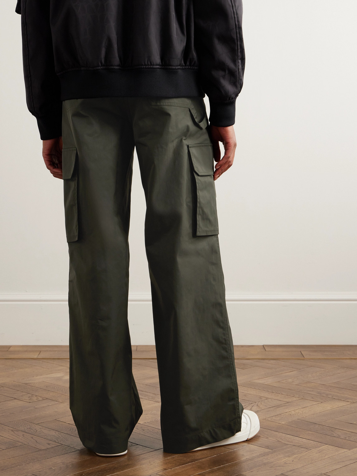 Shop Valentino Wide-leg Twill Cargo Trousers In Green