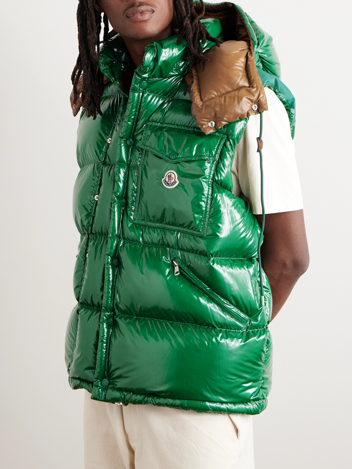 Moncler Karakorum Brand-embroidered Padded Regular-fit Shell-down Jacket In Green