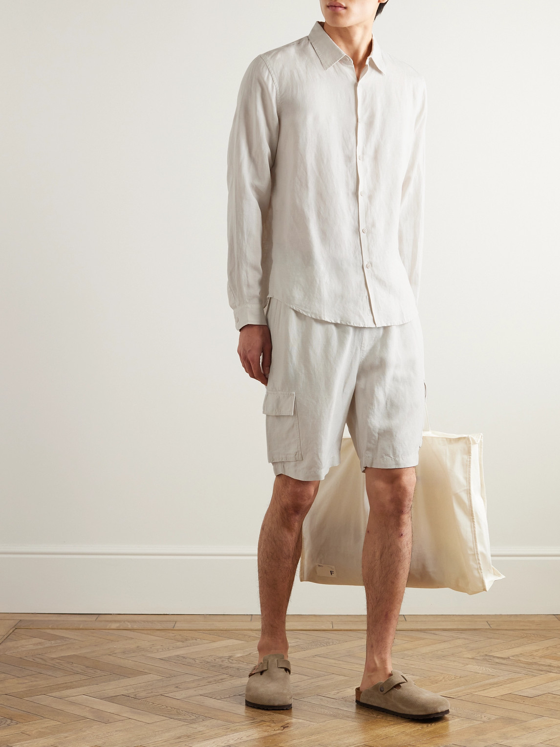 Shop Onia Air Straight-leg Linen And Lyocell-blend Drawstring Cargo Shorts In Gray