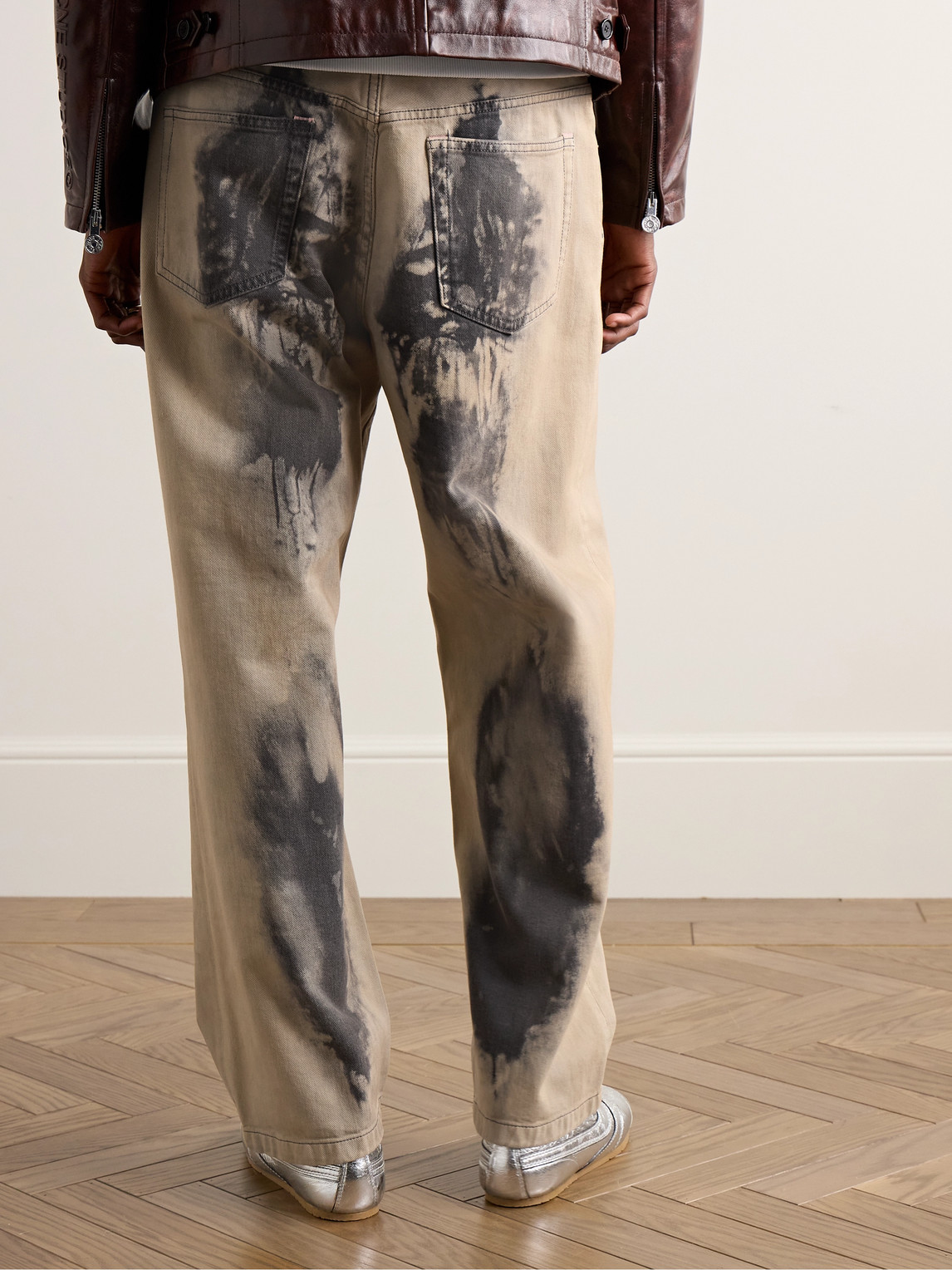 Shop Acne Studios 1991 Toj Straight-leg Belted Tie-dyed Jeans In Neutrals