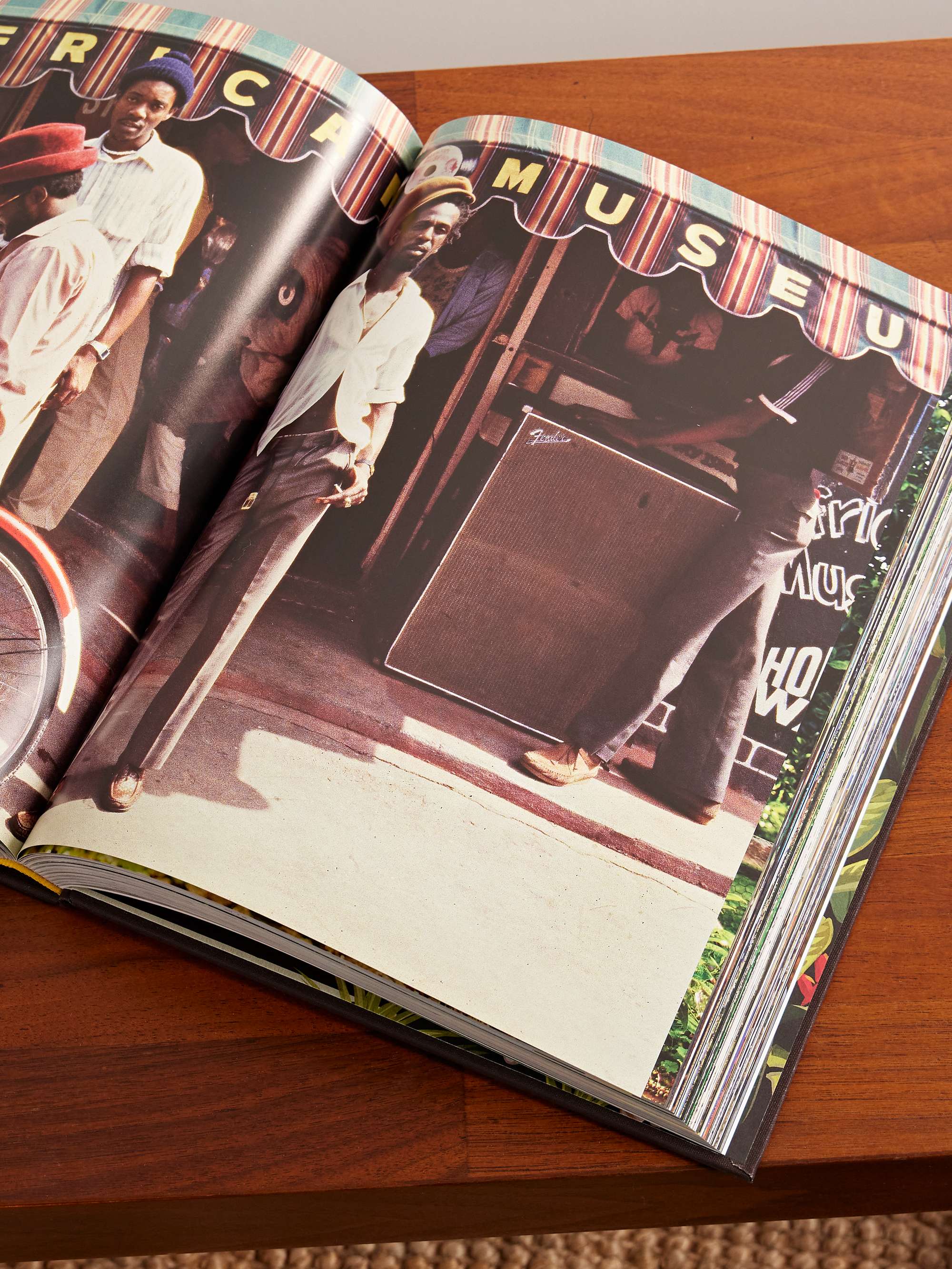ASSOULINE 