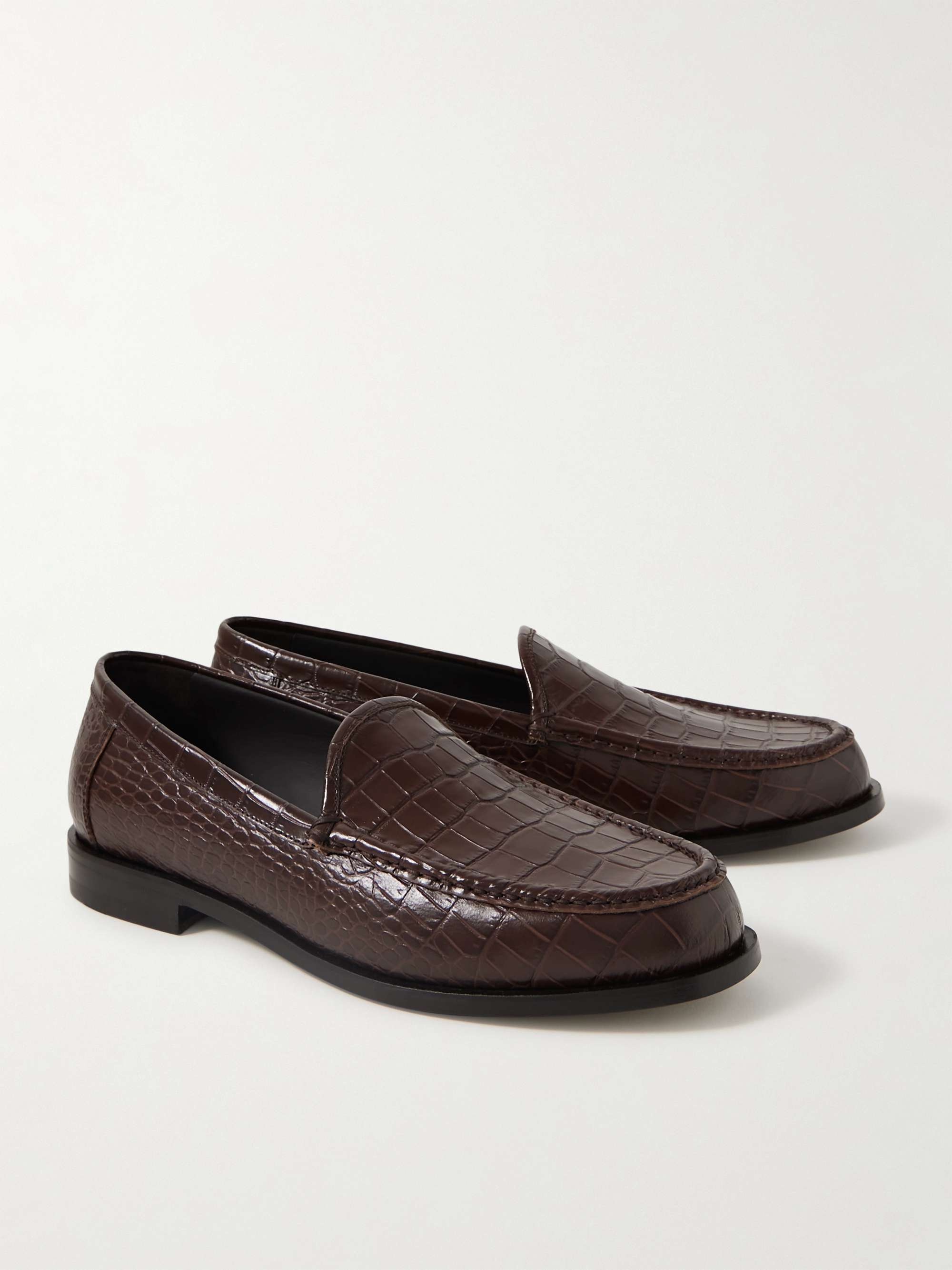 MANOLO BLAHNIK 