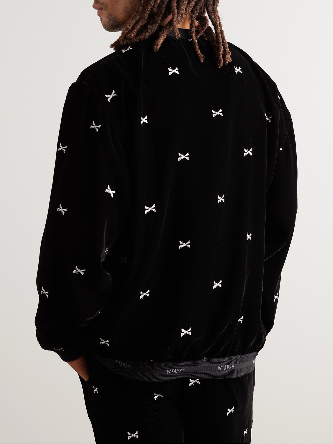  Wtaps - Embroidered Velour Sweatshirt - Men - Black - M 