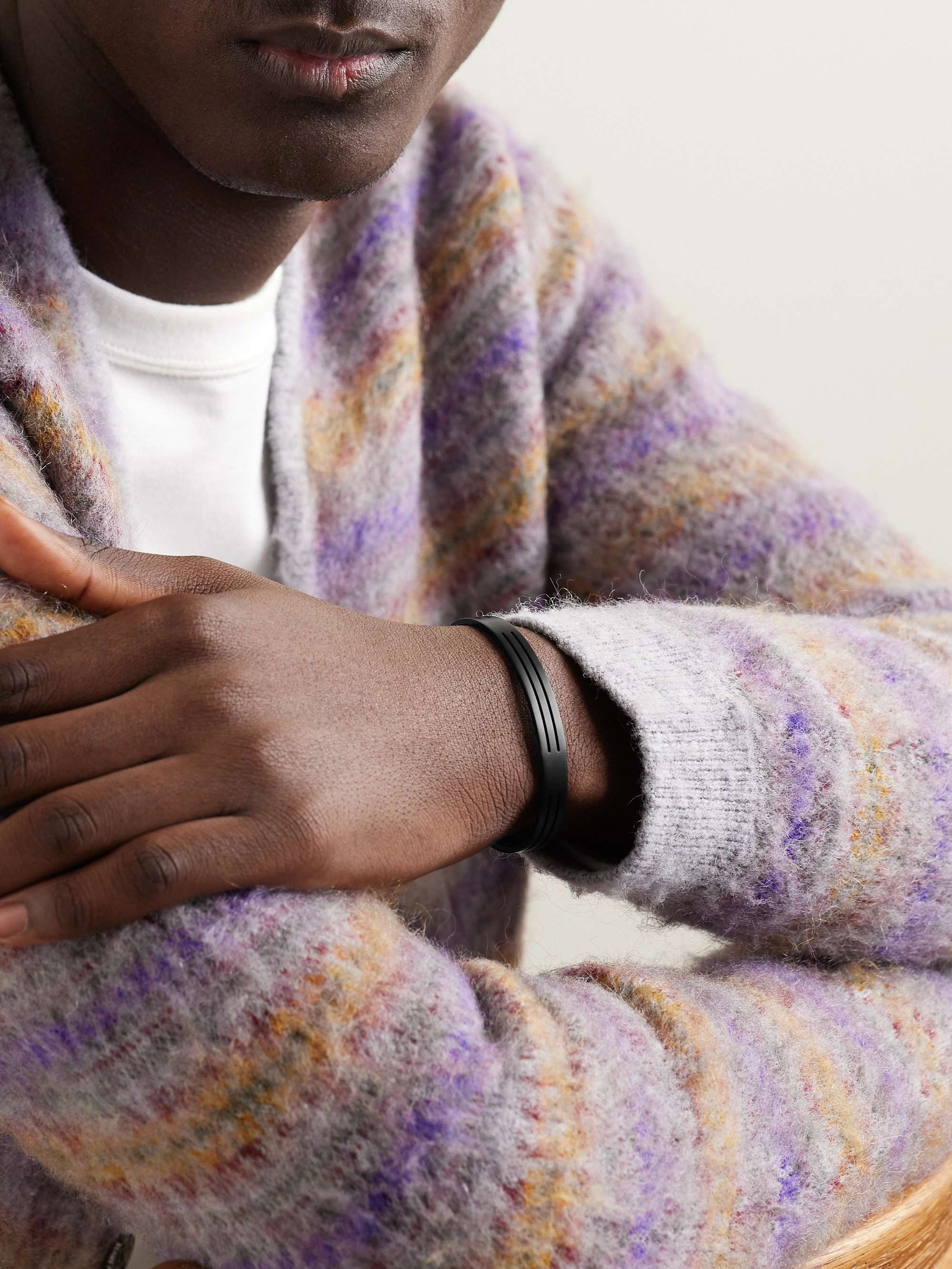 LE GRAMME 8g Titanium Cuff