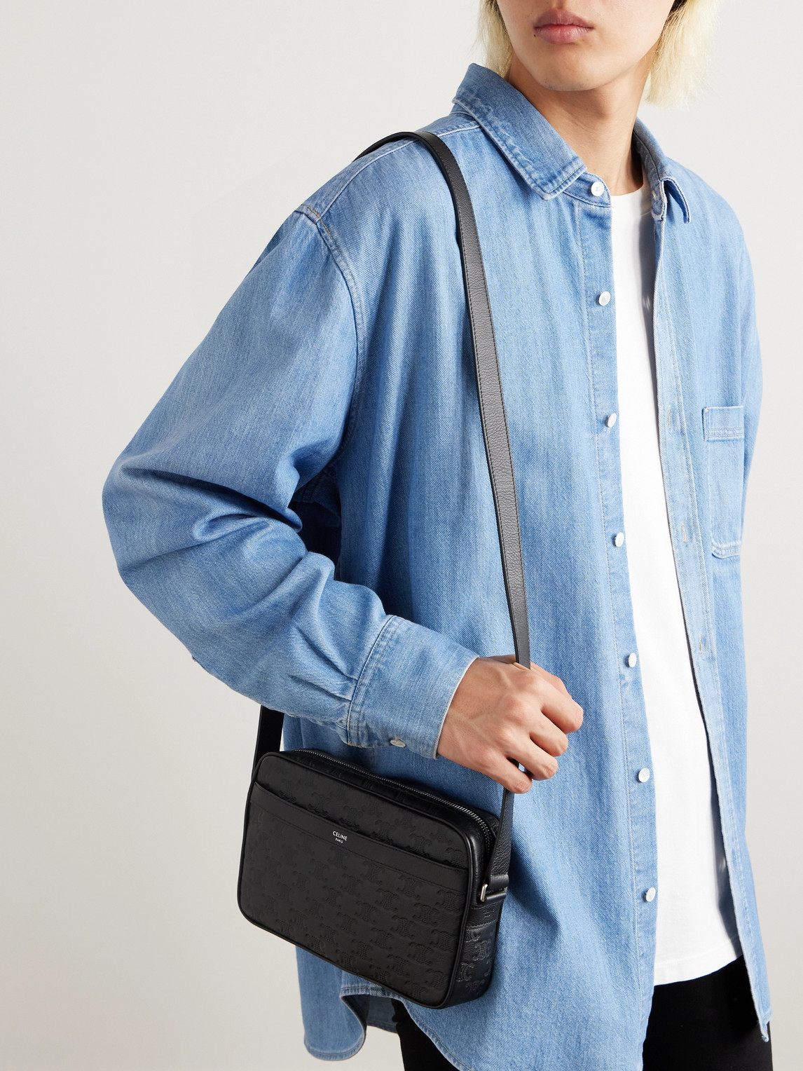 Triomphe Logo-Debossed Leather Messenger Bag — 2