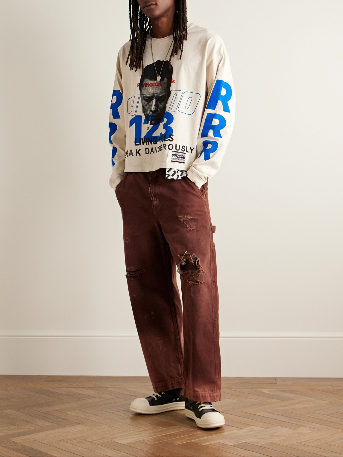 トップス RRR123 SPEAK DANGEROUSLY RRR123 Speak Dangerously Cropped Logo-Appliquéd Printed