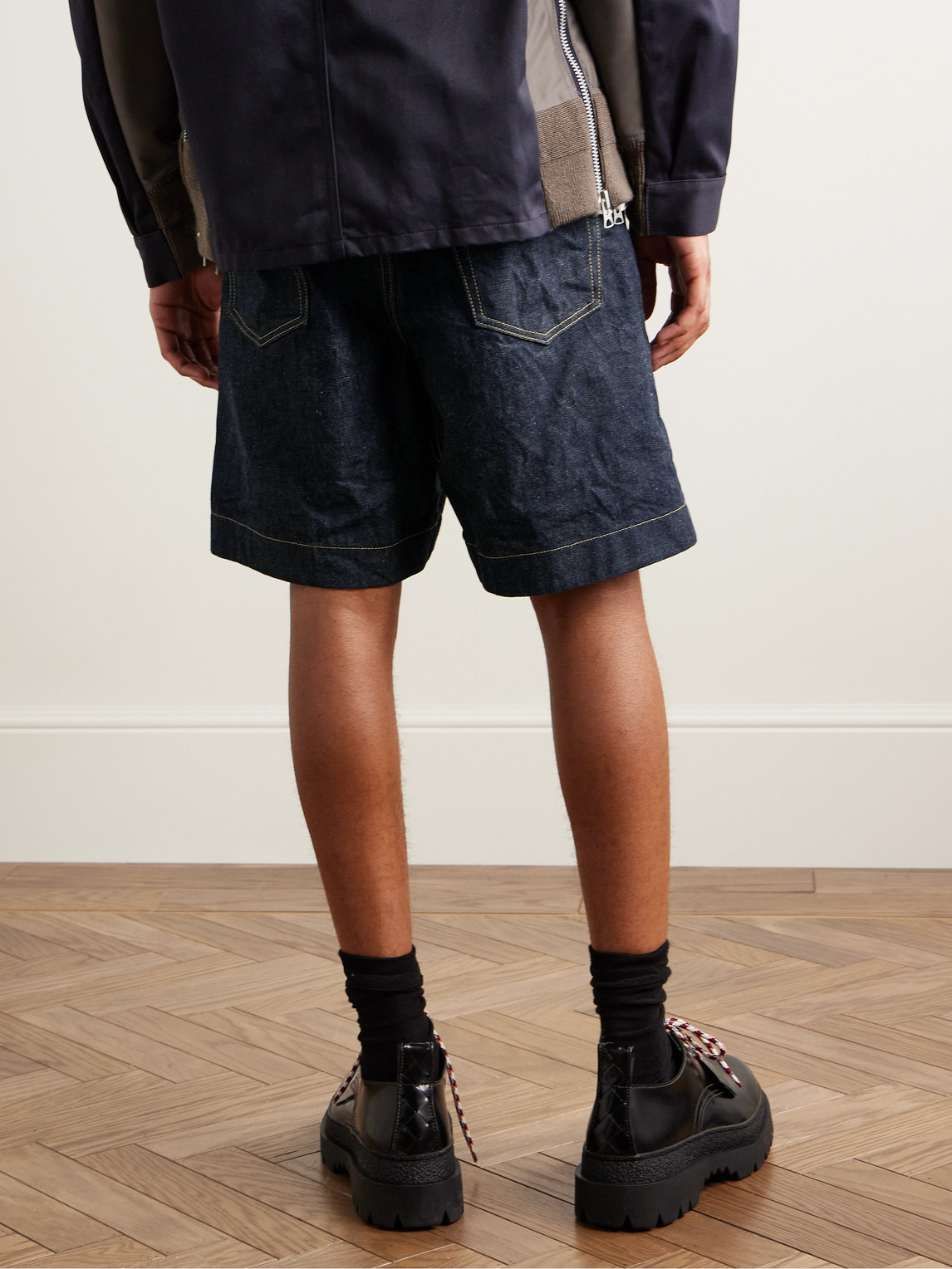 Shop Sacai Beyondexx Wide-leg Belted Denim Shorts In Blue