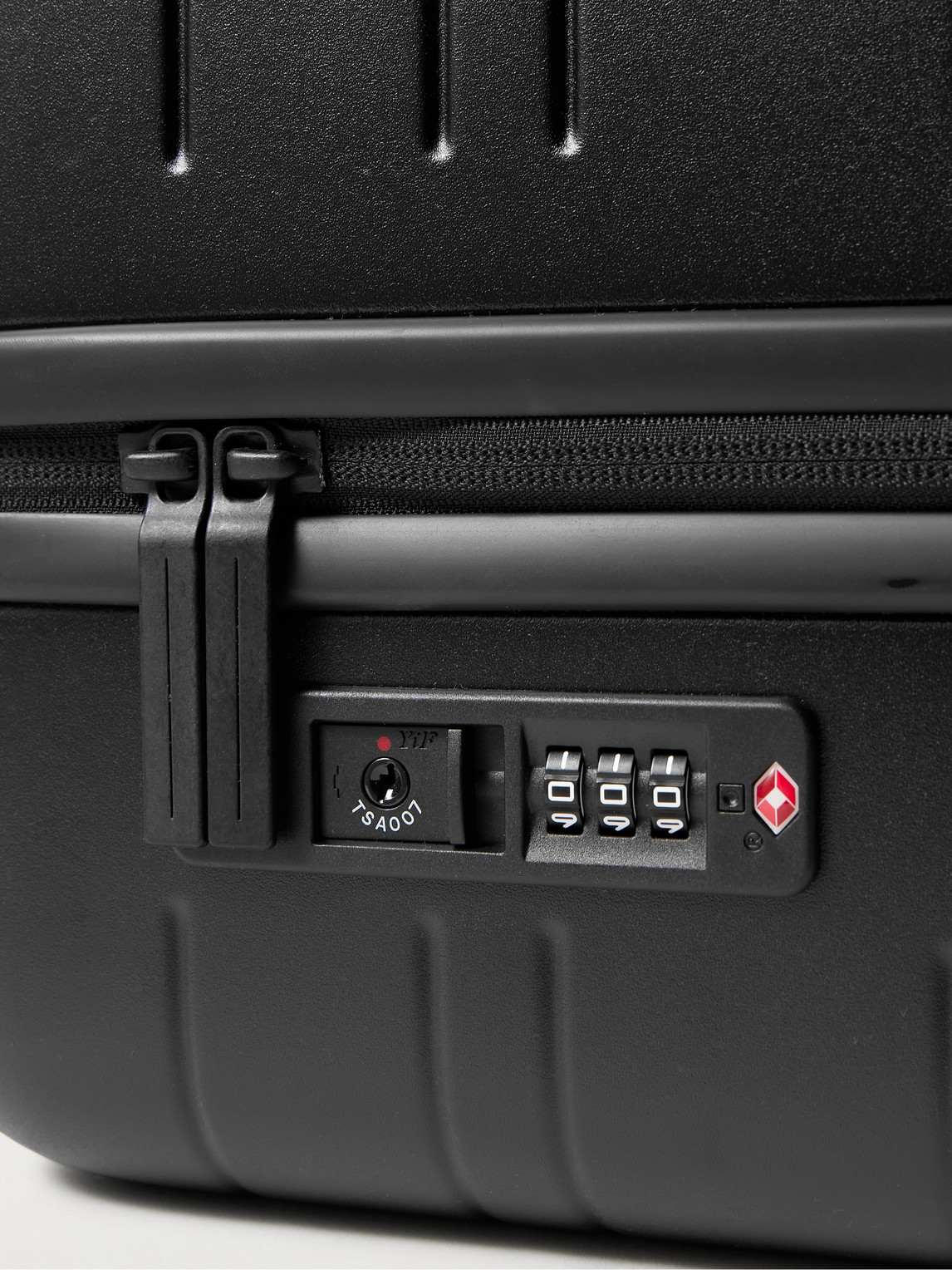 Shop Horizn Studios H6 Check-in 64cm Polycarbonate Suitcase In Black