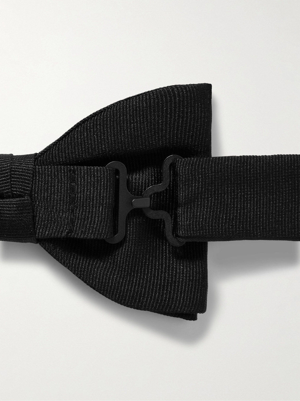 MR P PRE-TIED SILK-FAILLE BOW TIE