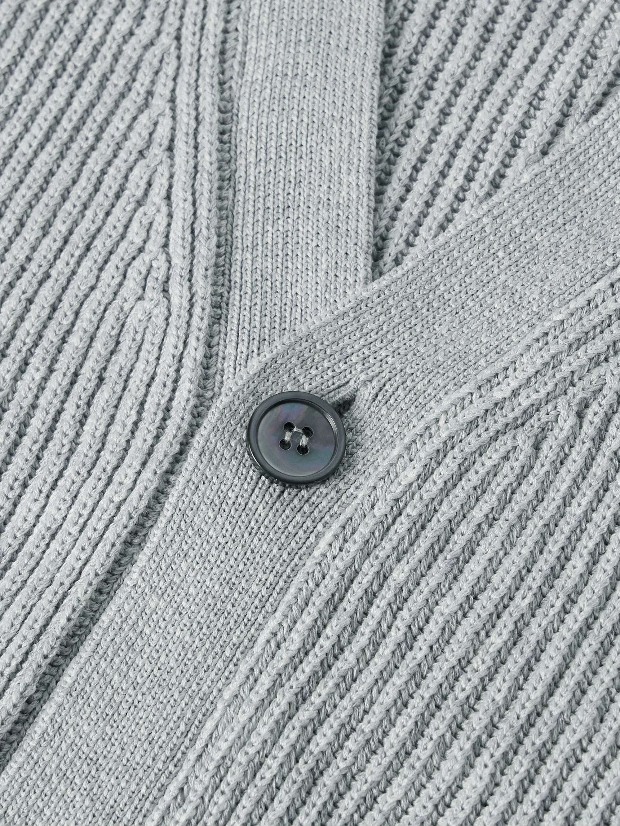 KITON 