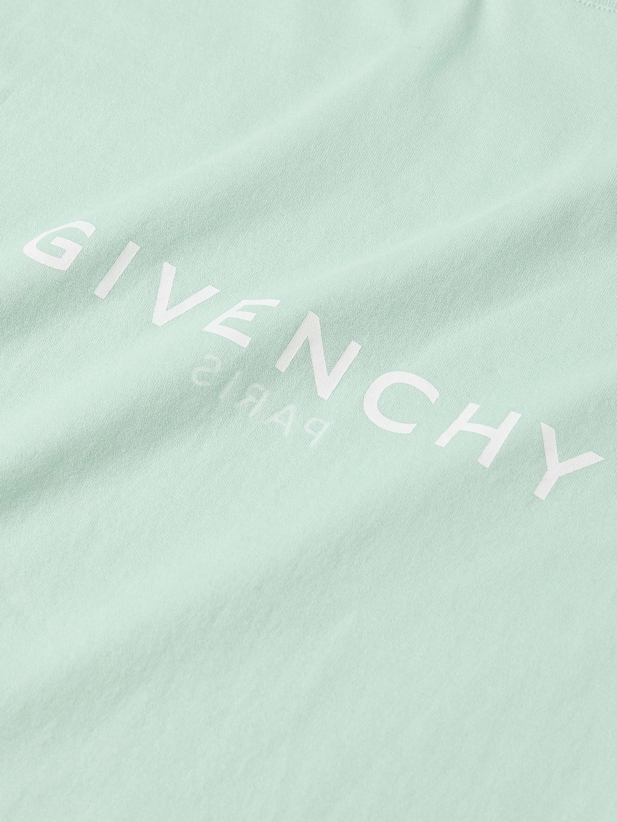 GIVENCHY 