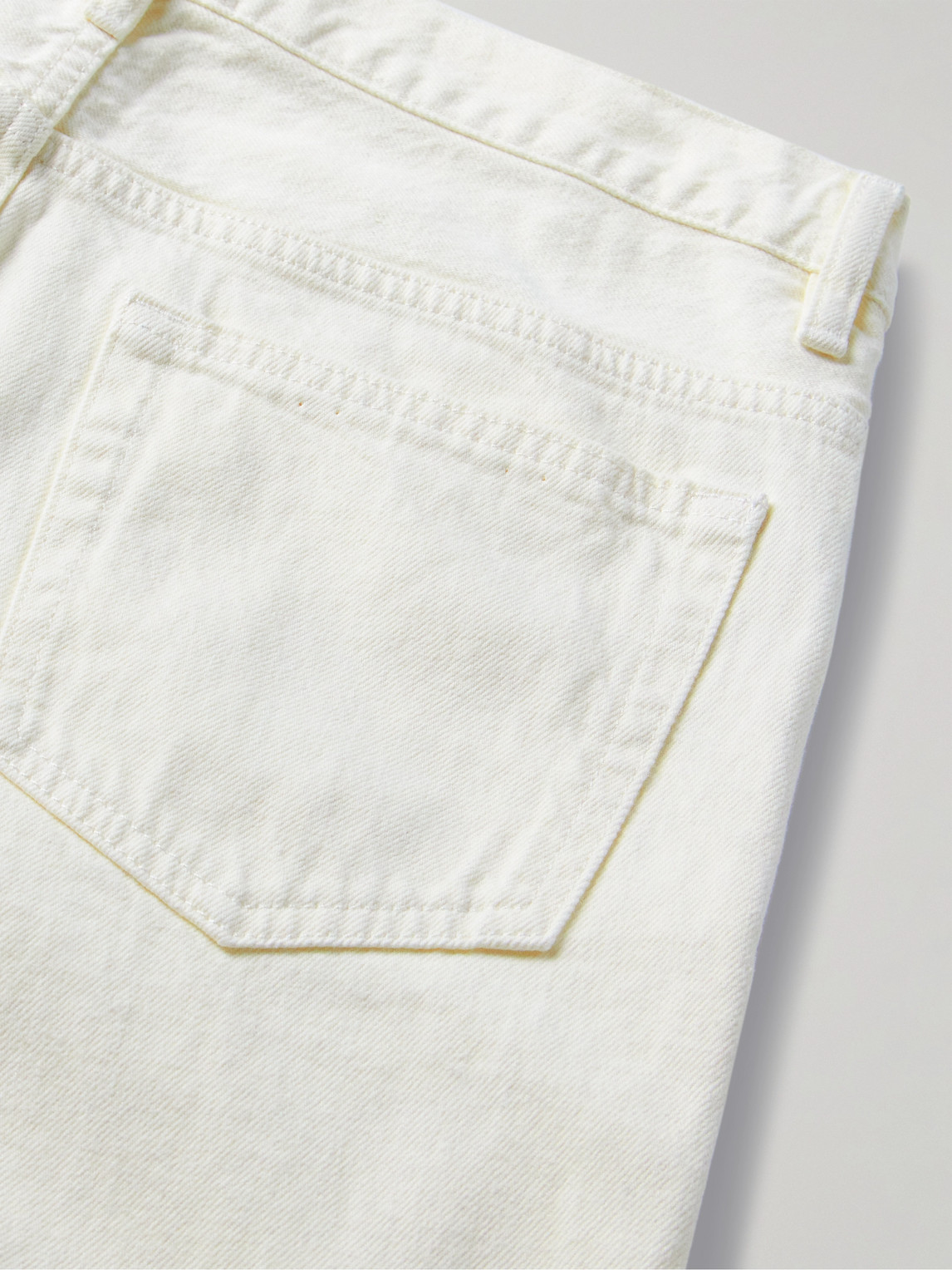 Shop Frame Straight-leg Jeans In White