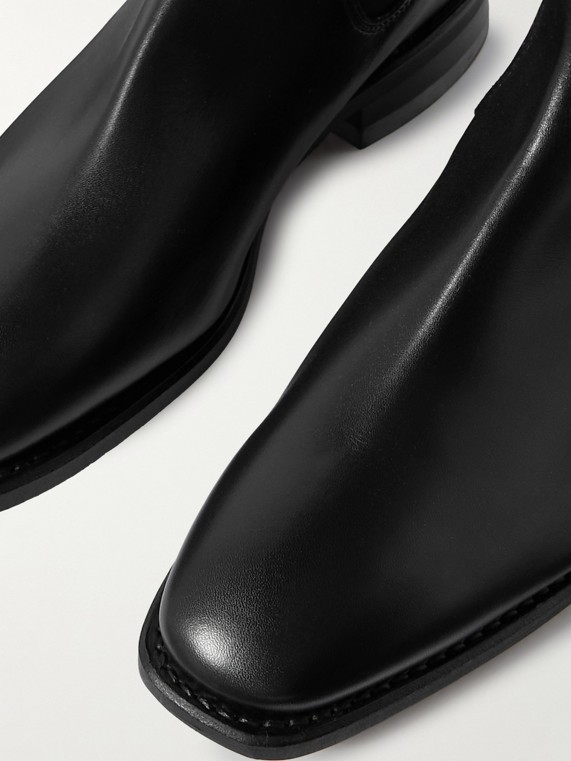 Shop R.m.williams Comfort Craftsman Leather Chelsea Boots In Black