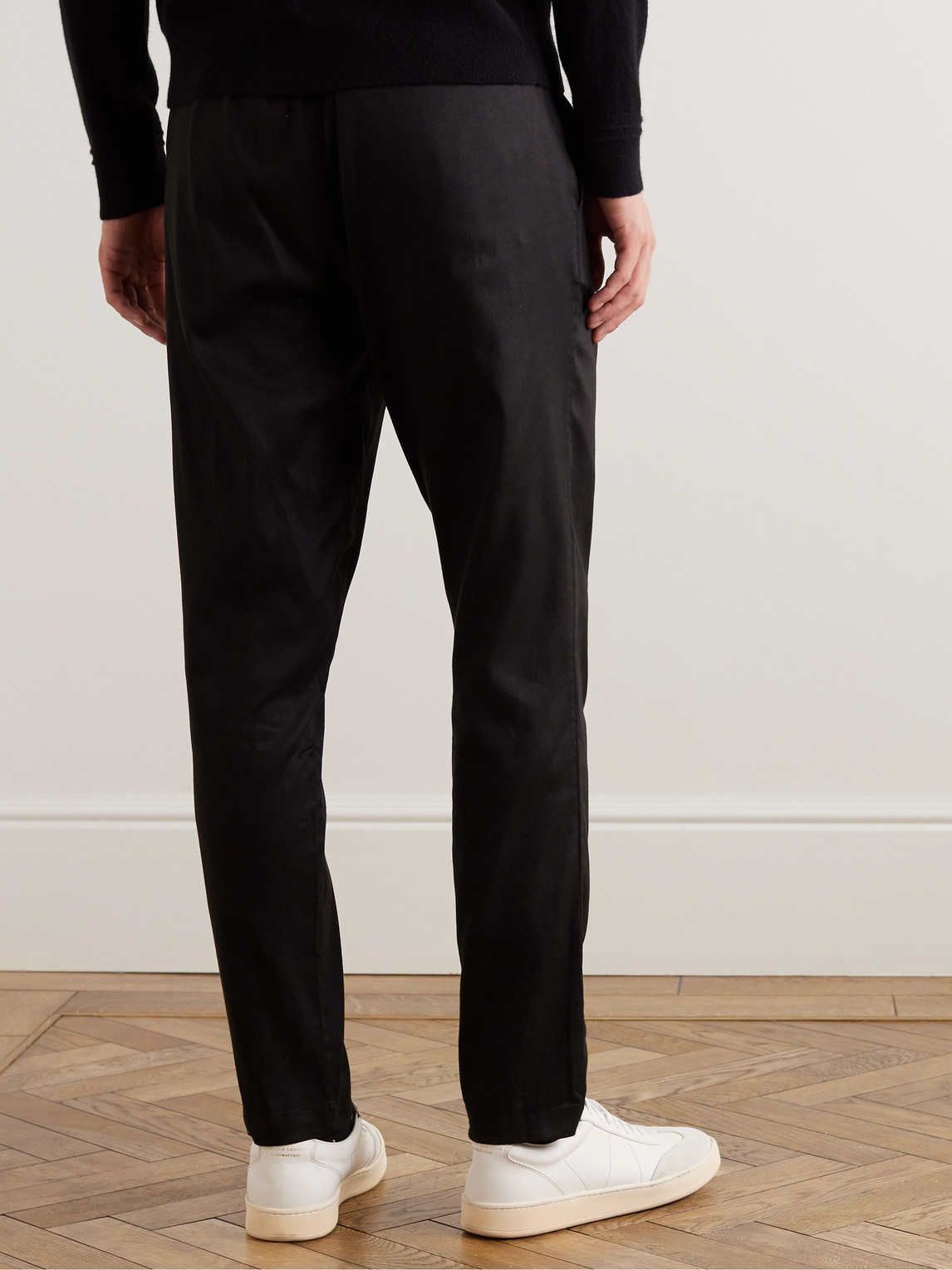 Shop Derek Rose Harris 1 Slim-fit Straight-leg Stretch Lyocell And Cotton-blend Twill Trousers In Black