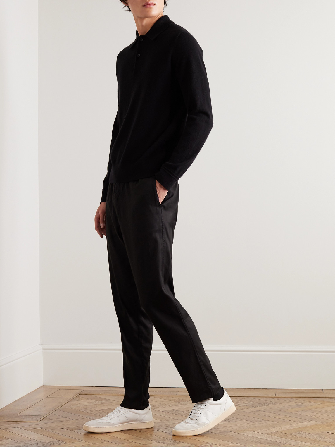 Shop Derek Rose Harris 1 Slim-fit Straight-leg Stretch Lyocell And Cotton-blend Twill Trousers In Black