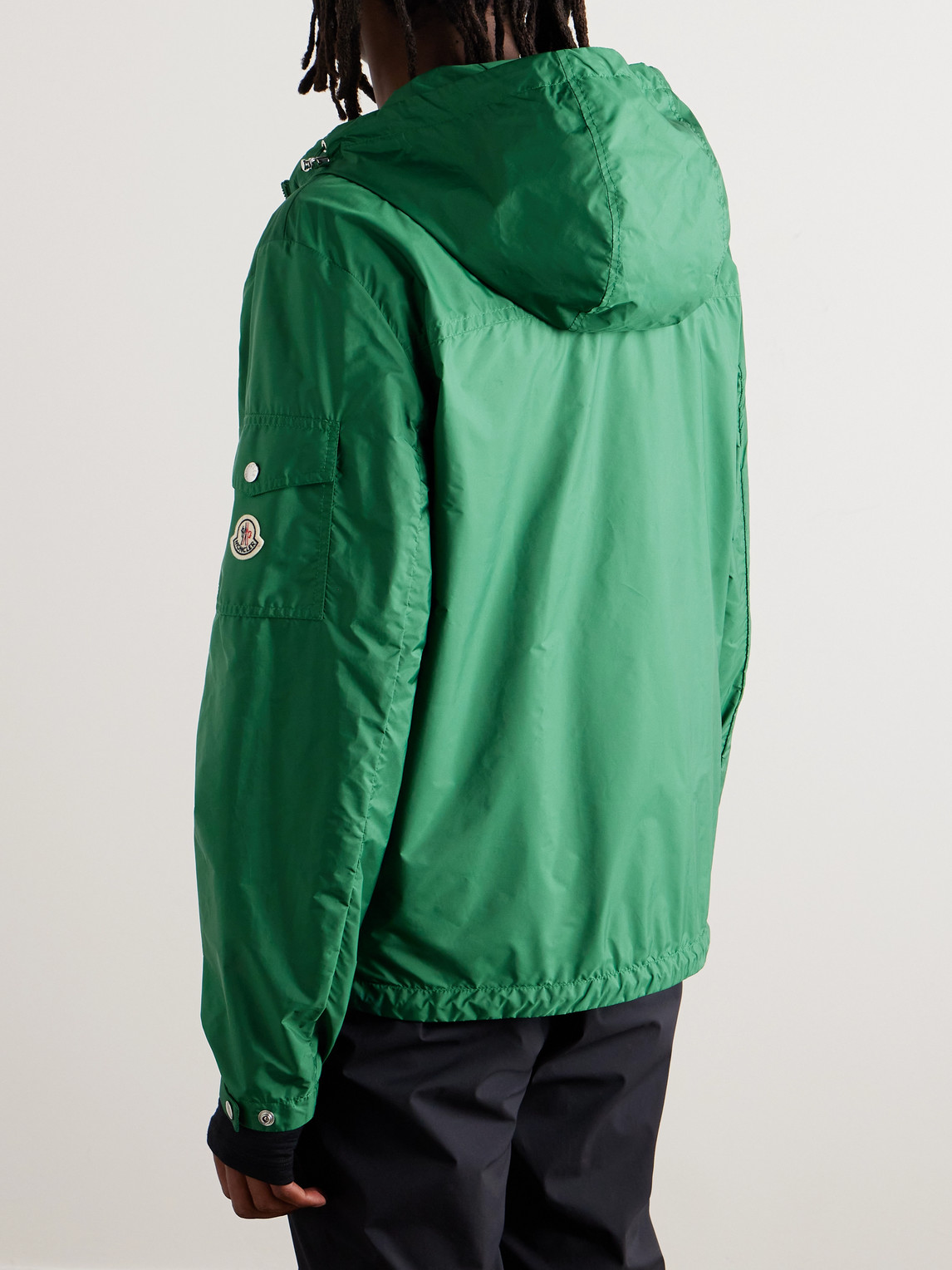 Moncler Etiache Sleeve-pocket Technical Shell Jacket In Green