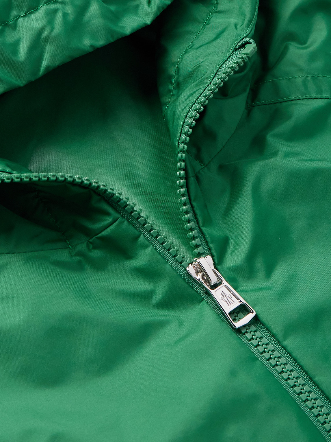 Moncler Etiache Sleeve-pocket Technical Shell Jacket In Green