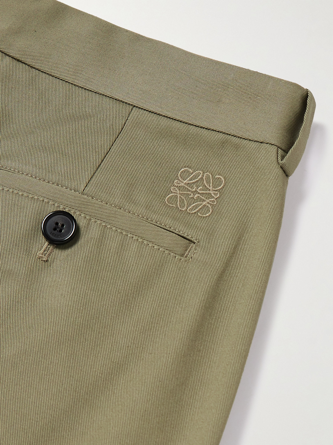 Shop Loewe Wide-leg Pleated Logo-embroidered Cotton-twill Trousers In Green