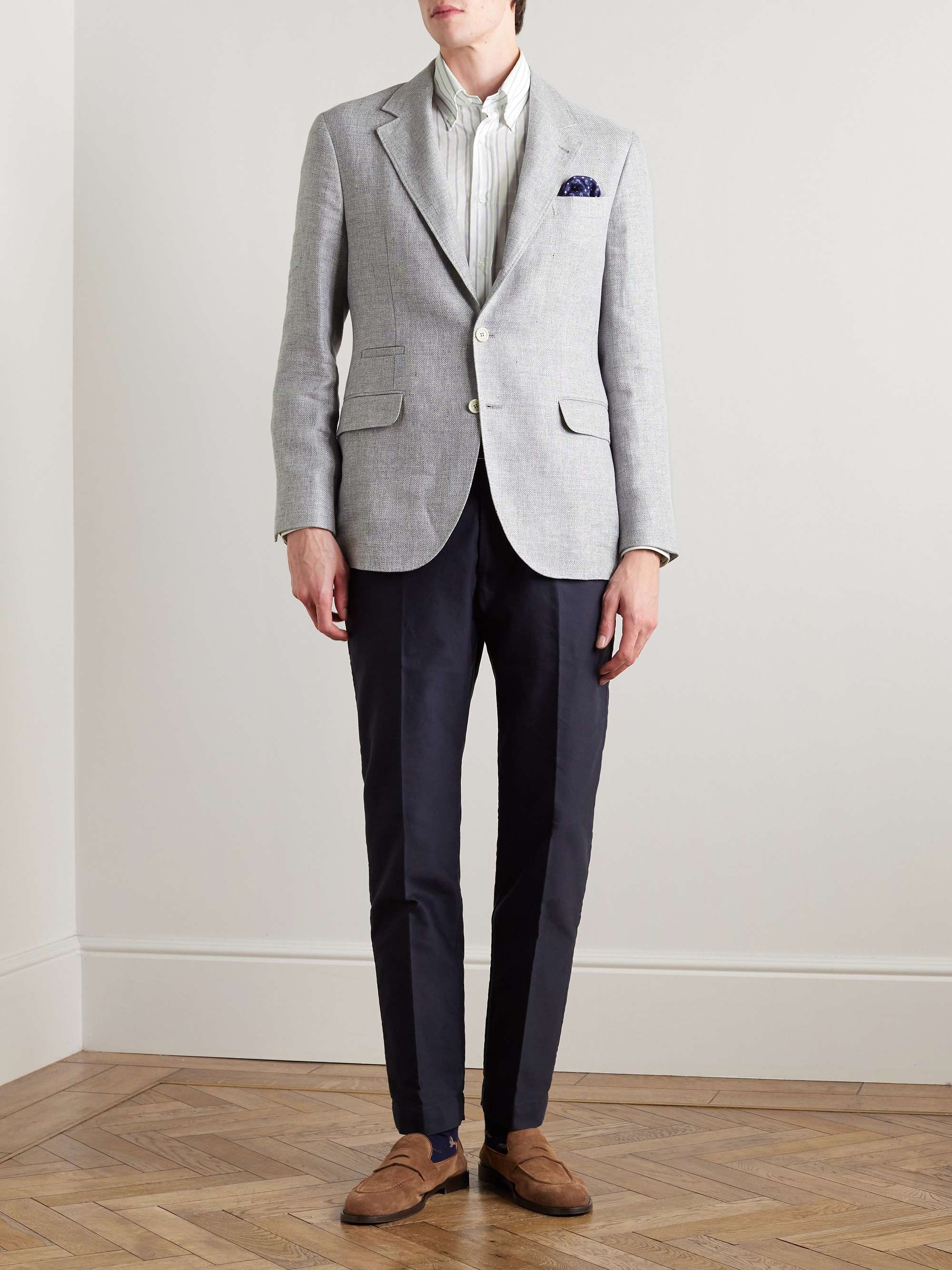 What pants should I wear with a gray blazer? - Quora