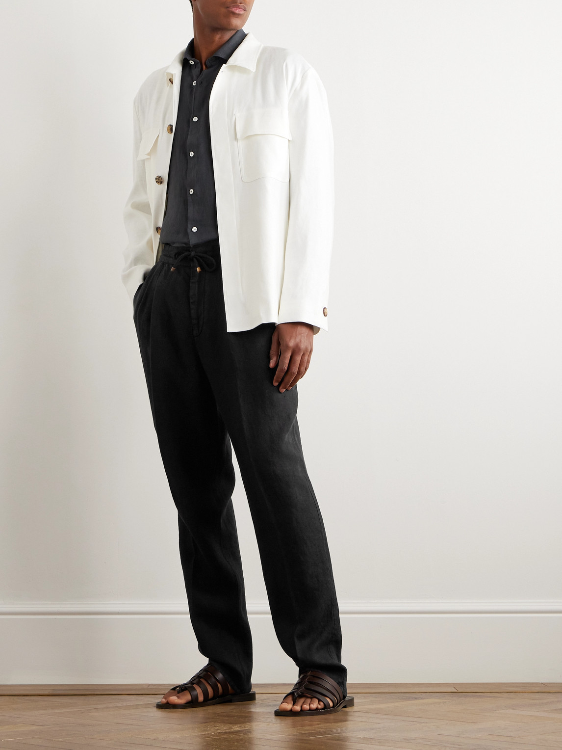 Shop Brunello Cucinelli Straight-leg Pleated Linen-twill Drawstring Trousers In Black