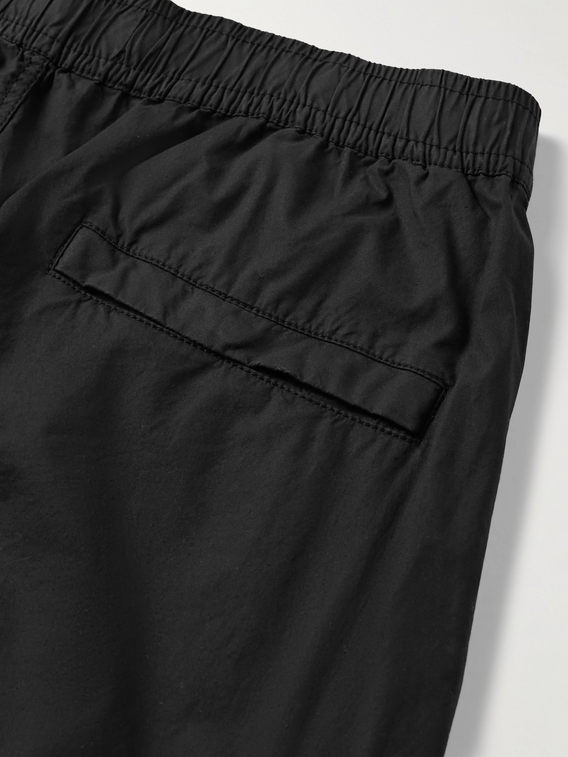 Stone Island Logo Patch Cargo Trousers In Black