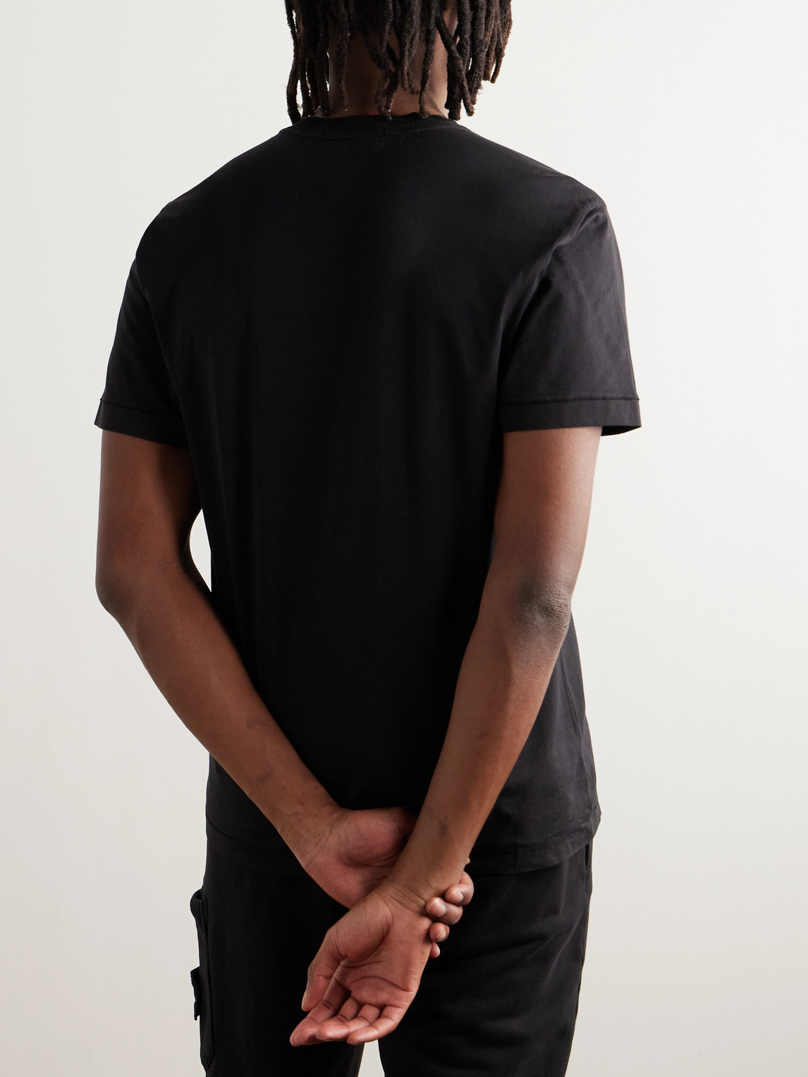 Stone Island Ss T-shirt 210002713 V0020 In Black