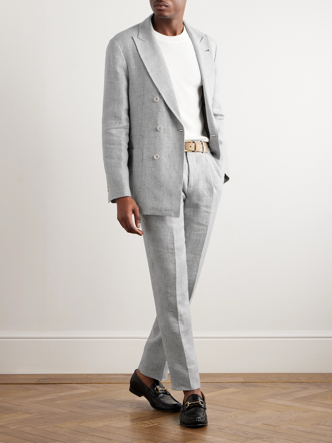 Shop Brunello Cucinelli Straight-leg Pleated Puppytooth Linen Suit Trousers In Gray