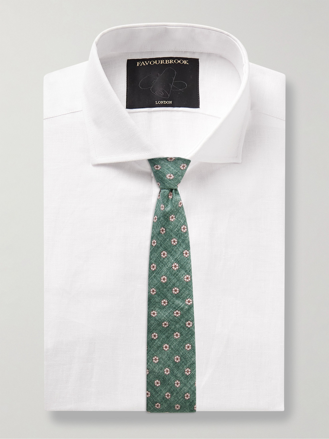 Shop Favourbrook Bridford Cutaway-collar Linen Shirt In White