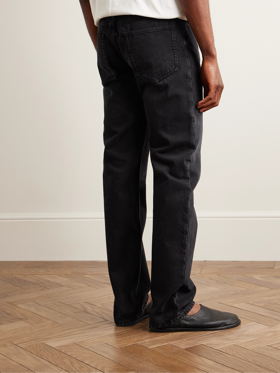 Shop The Row Carlisle Straight-leg Jeans In Black