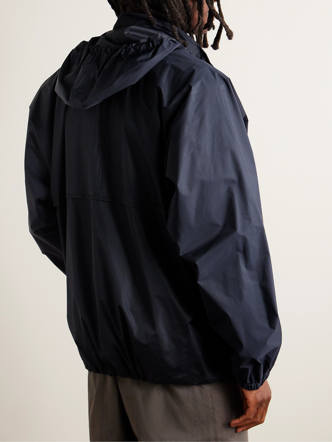 The Row Jett Shell Jacket In Blue