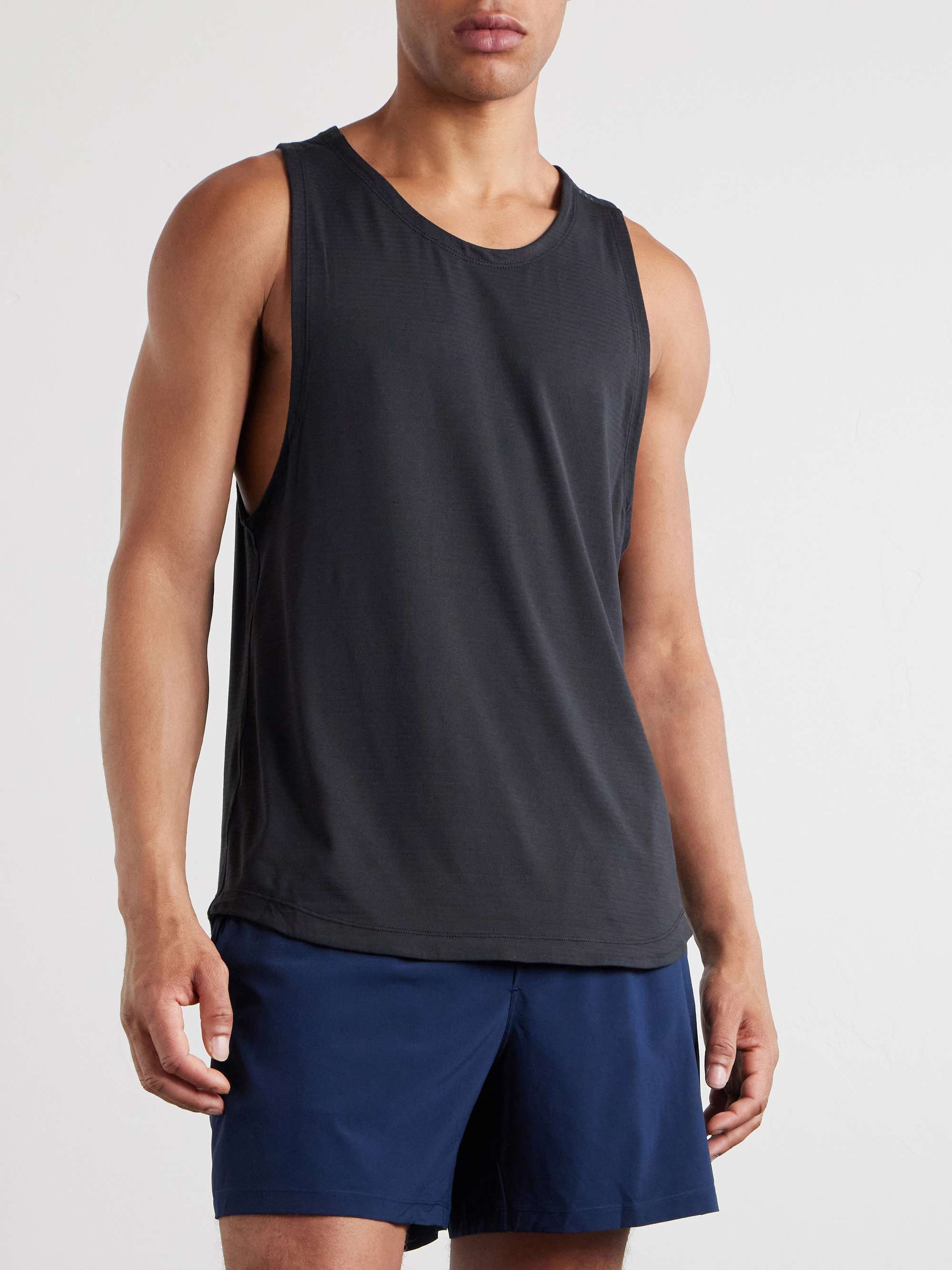LULULEMON 