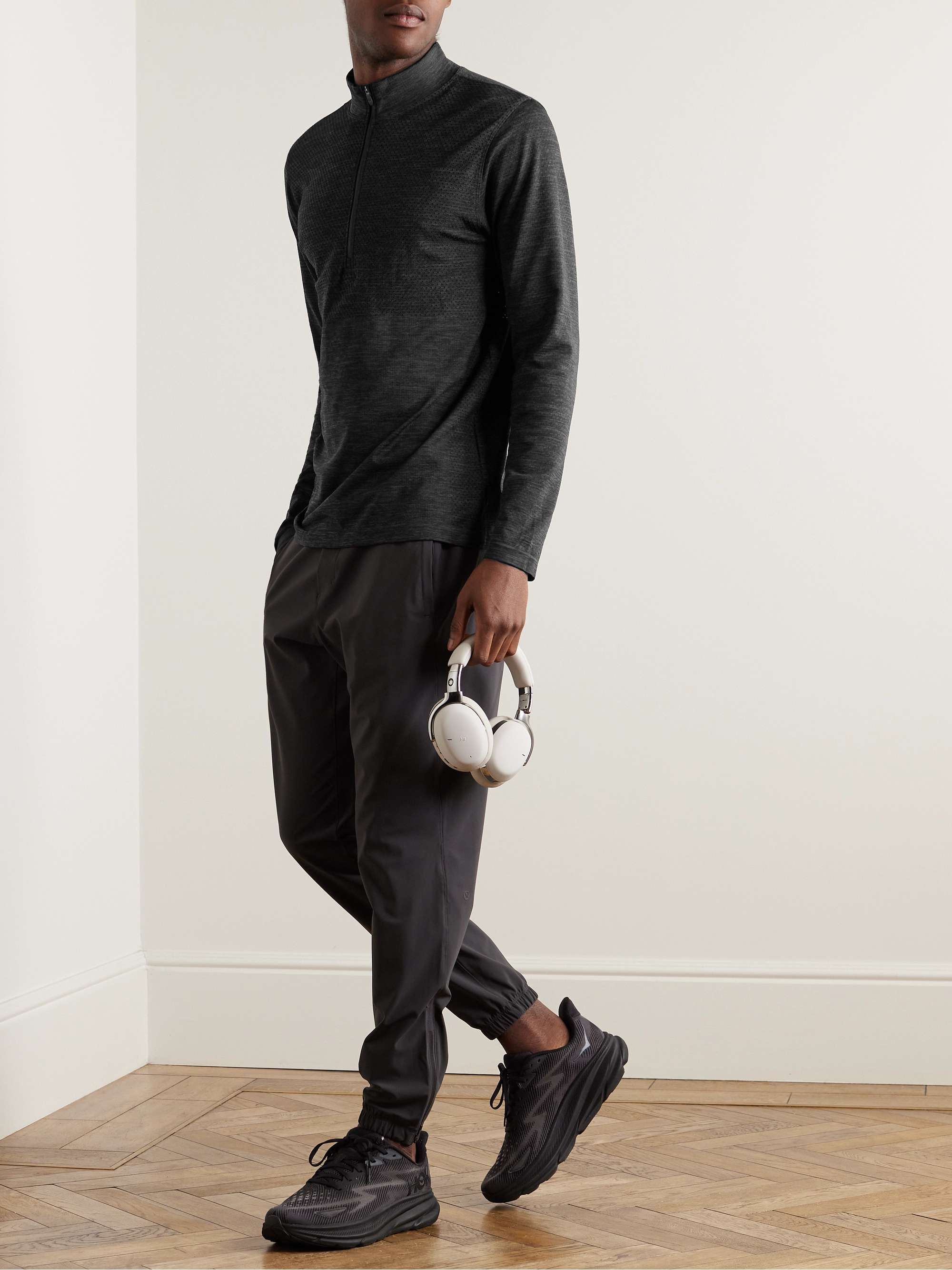 LULULEMON 