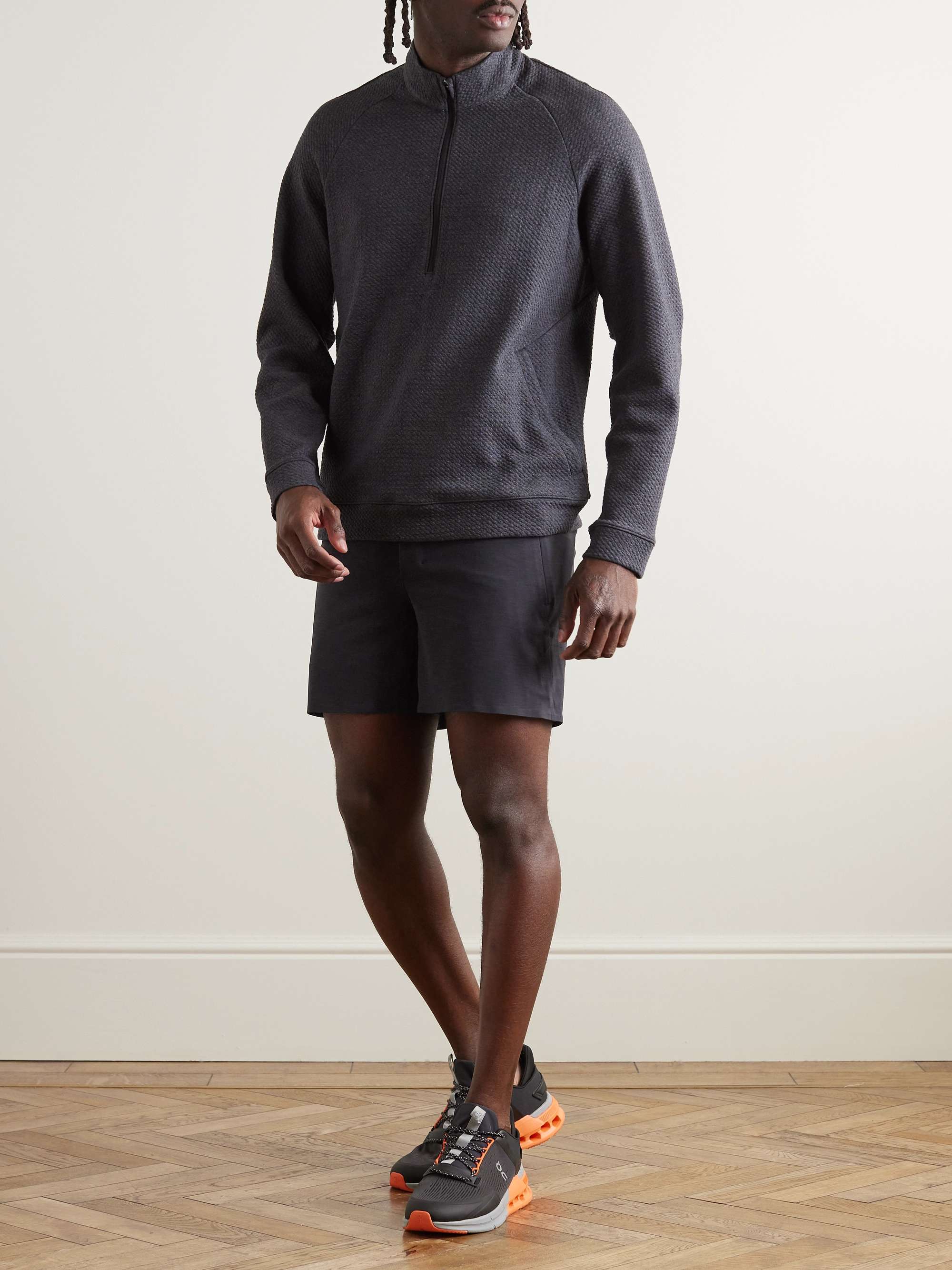 LULULEMON 