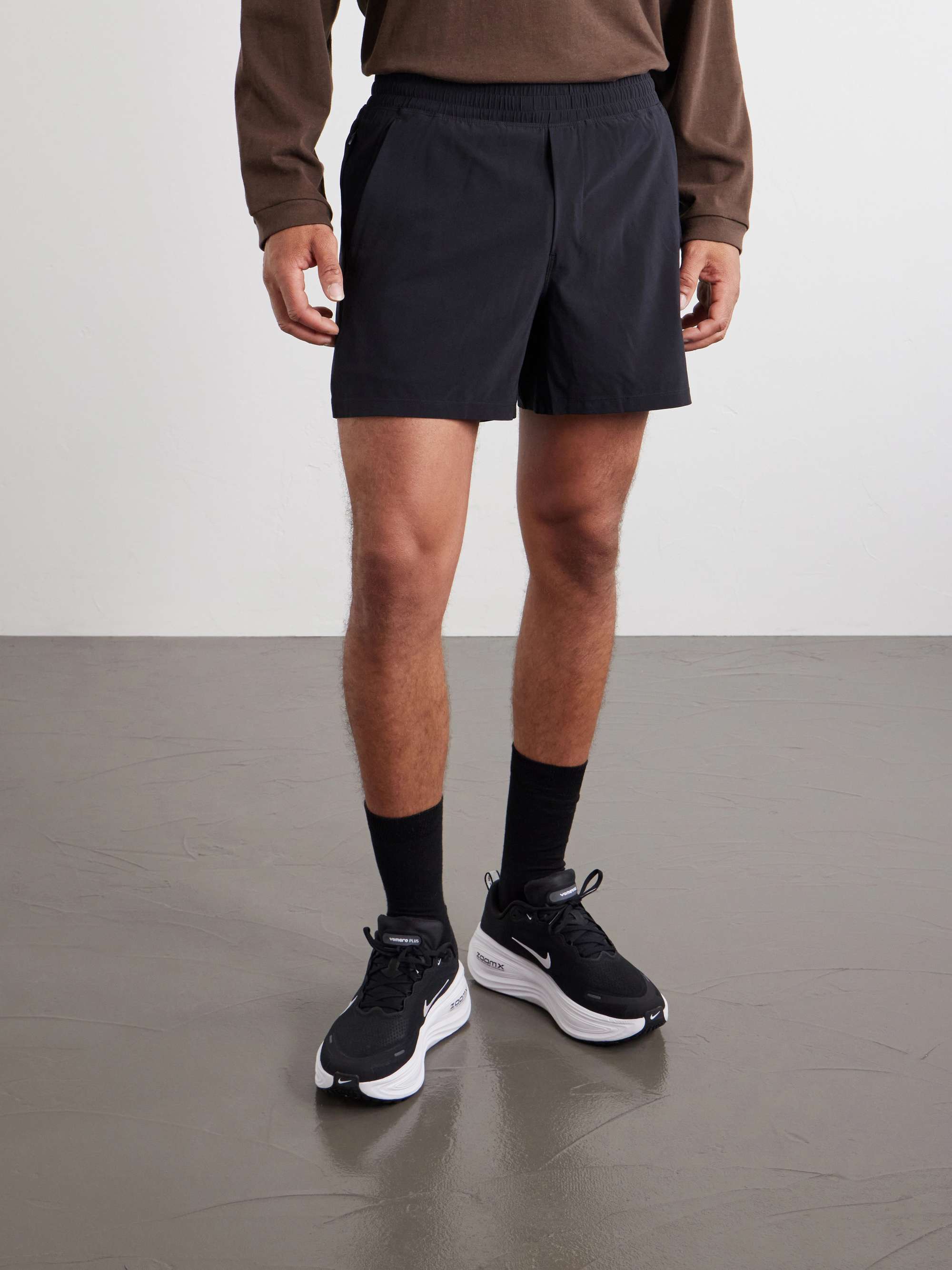 LULULEMON 