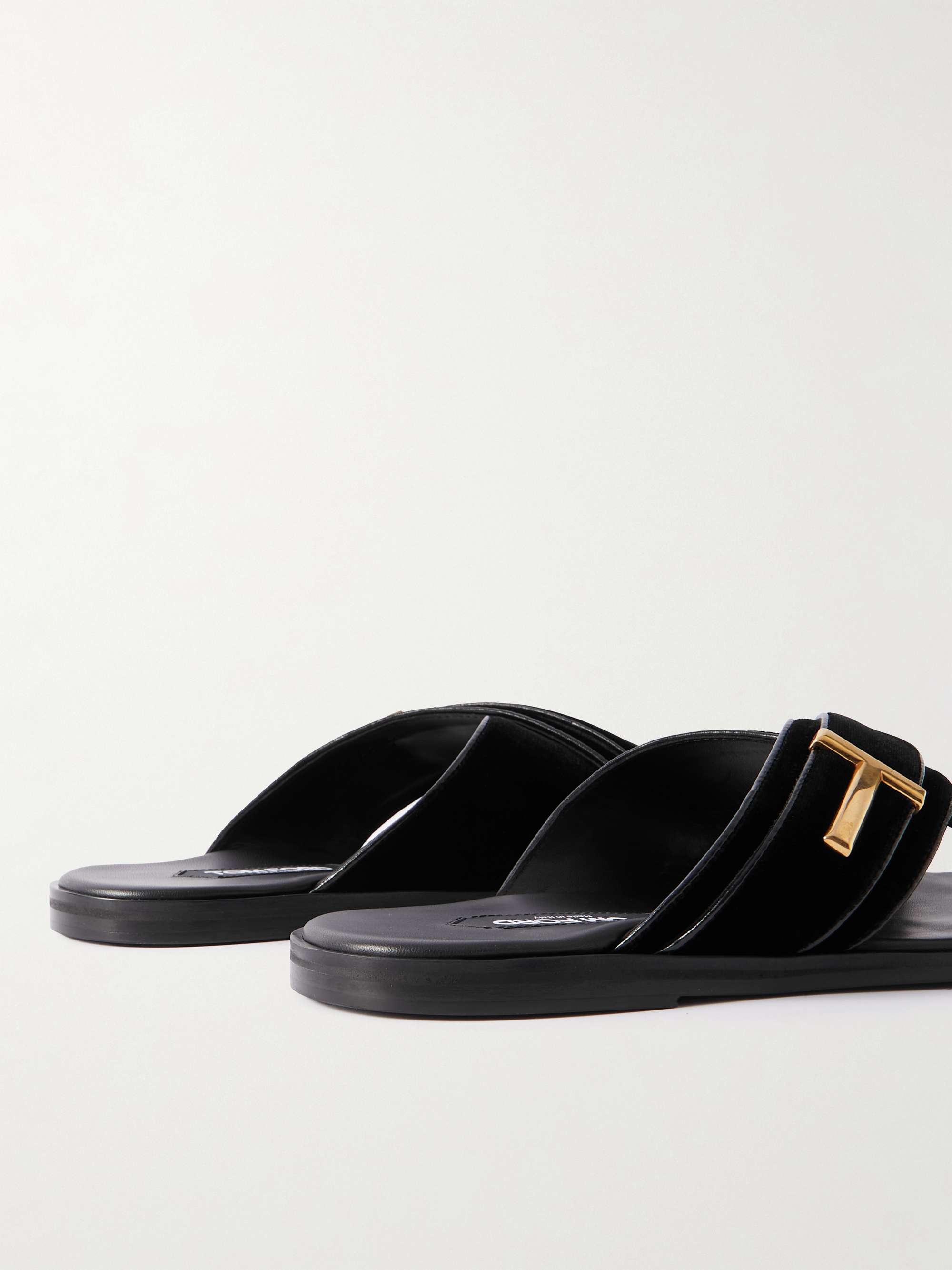 TOM FORD 