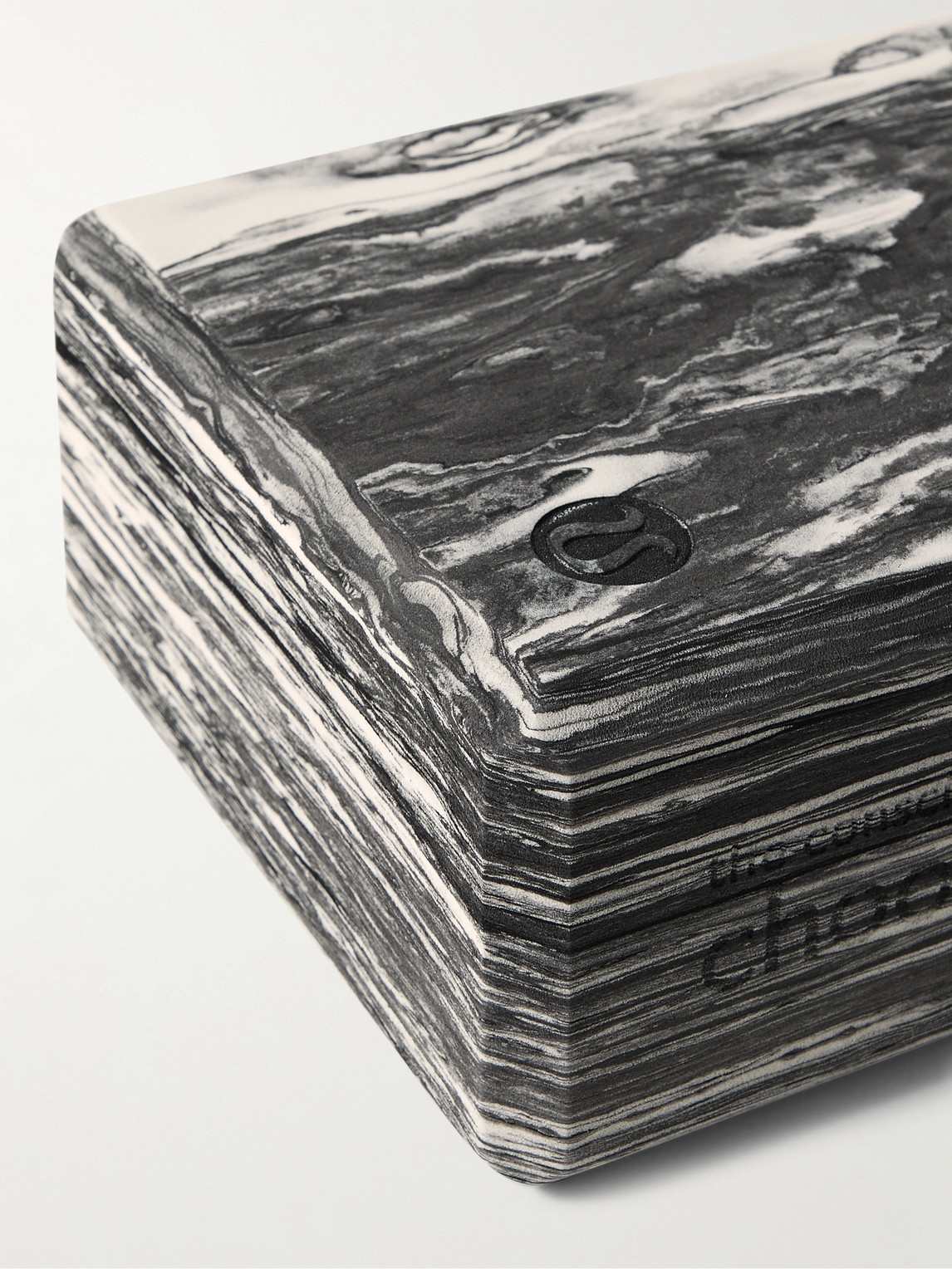 LULULEMON LIFT AND LENGTHEN YOGA BLOCK