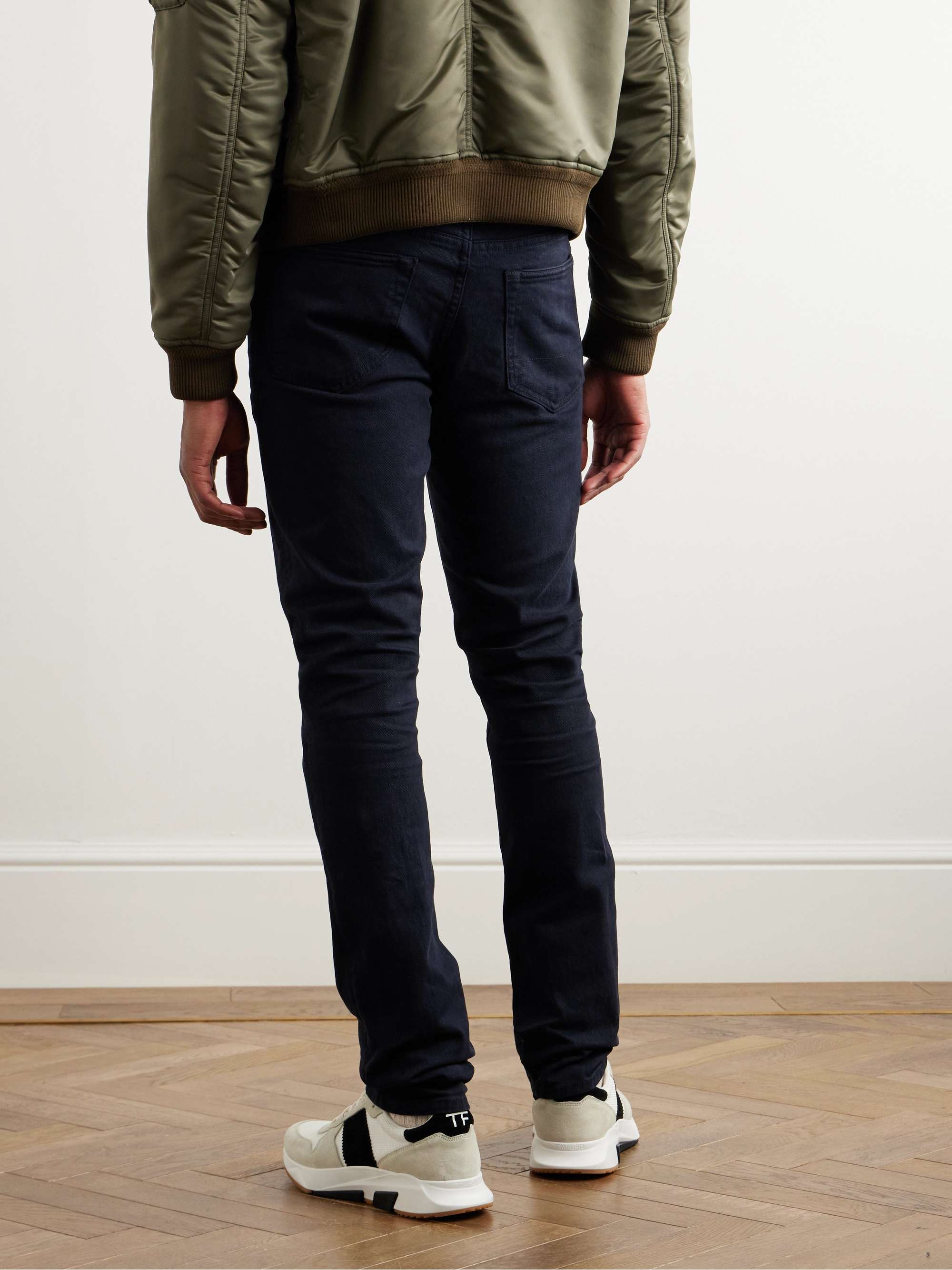 TOM FORD 