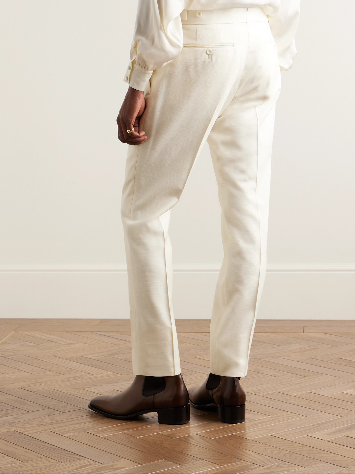 Shop Tom Ford Atticus Slim-fit Tapered Silk-canvas Suit Trousers In Neutrals