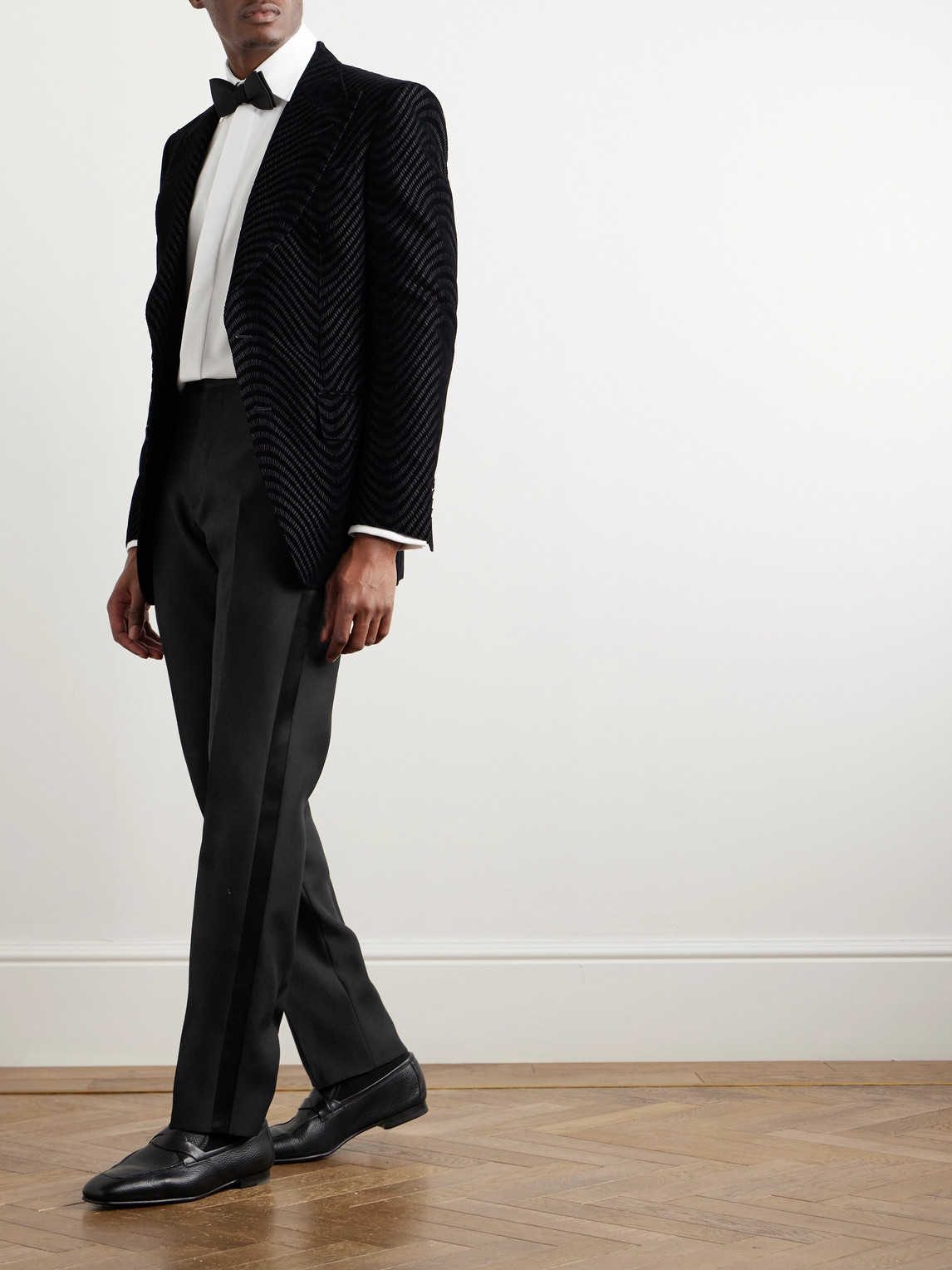 Shop Tom Ford Straight-leg Wool And Silk-blend Tuxedo Trousers In Black