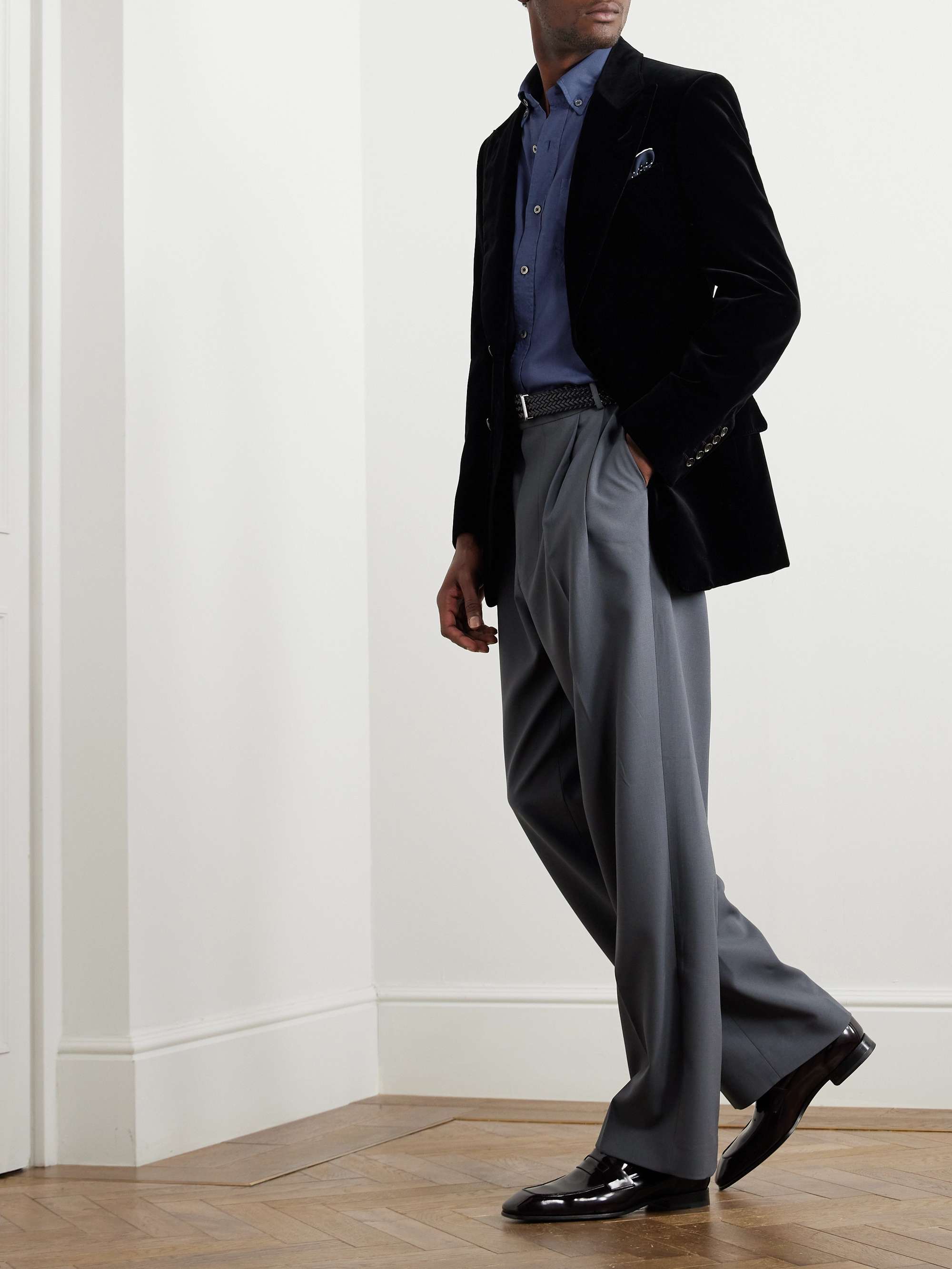 TOM FORD 