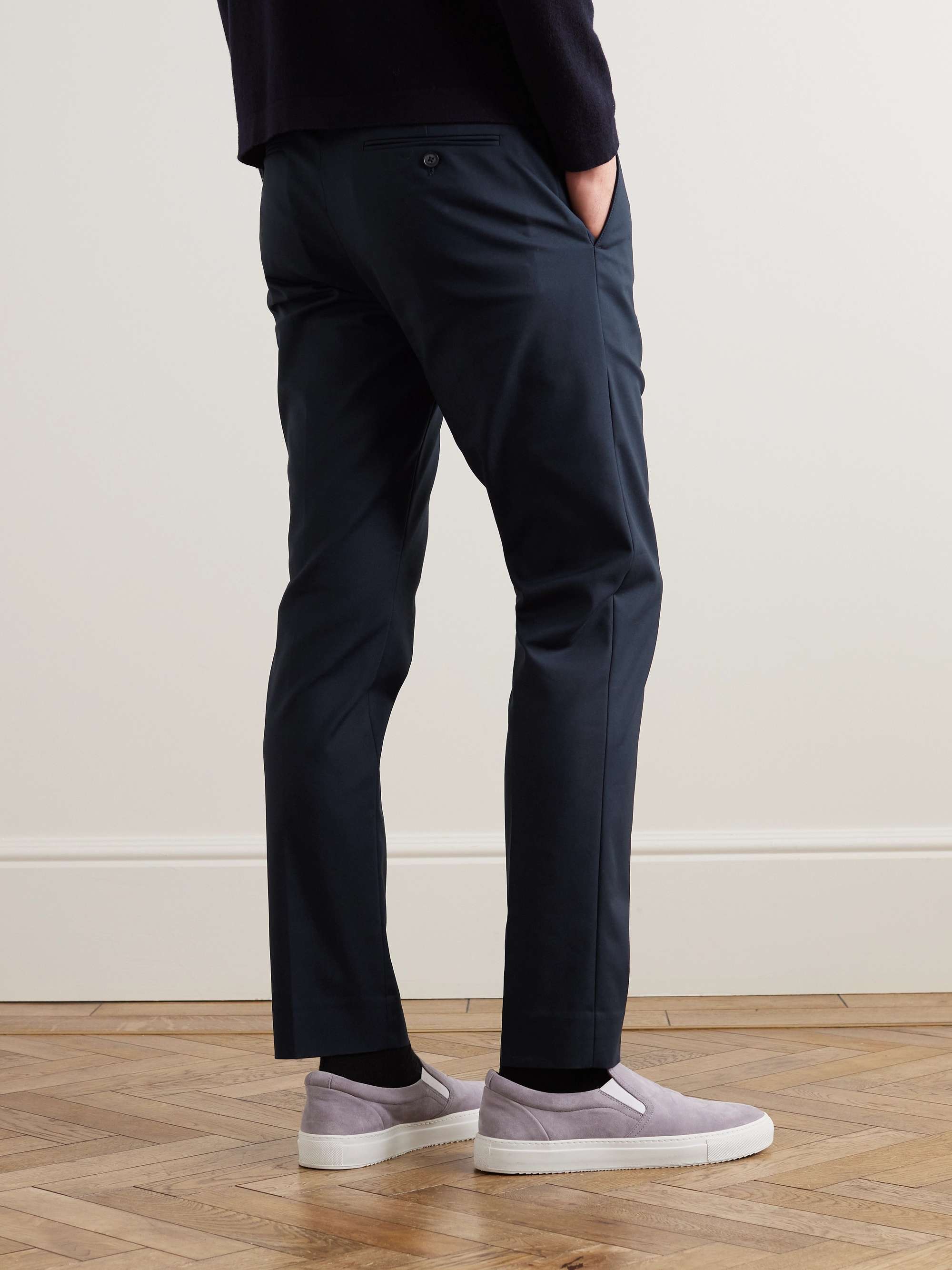 CLUB MONACO 