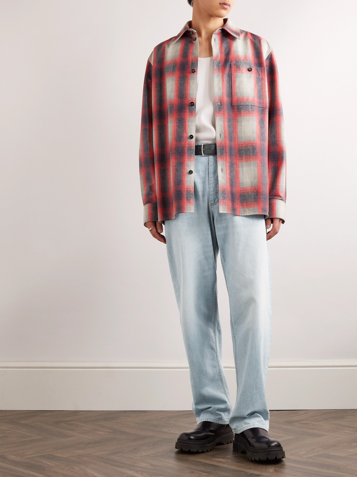 Straight-Leg Bleached Jeans — 2