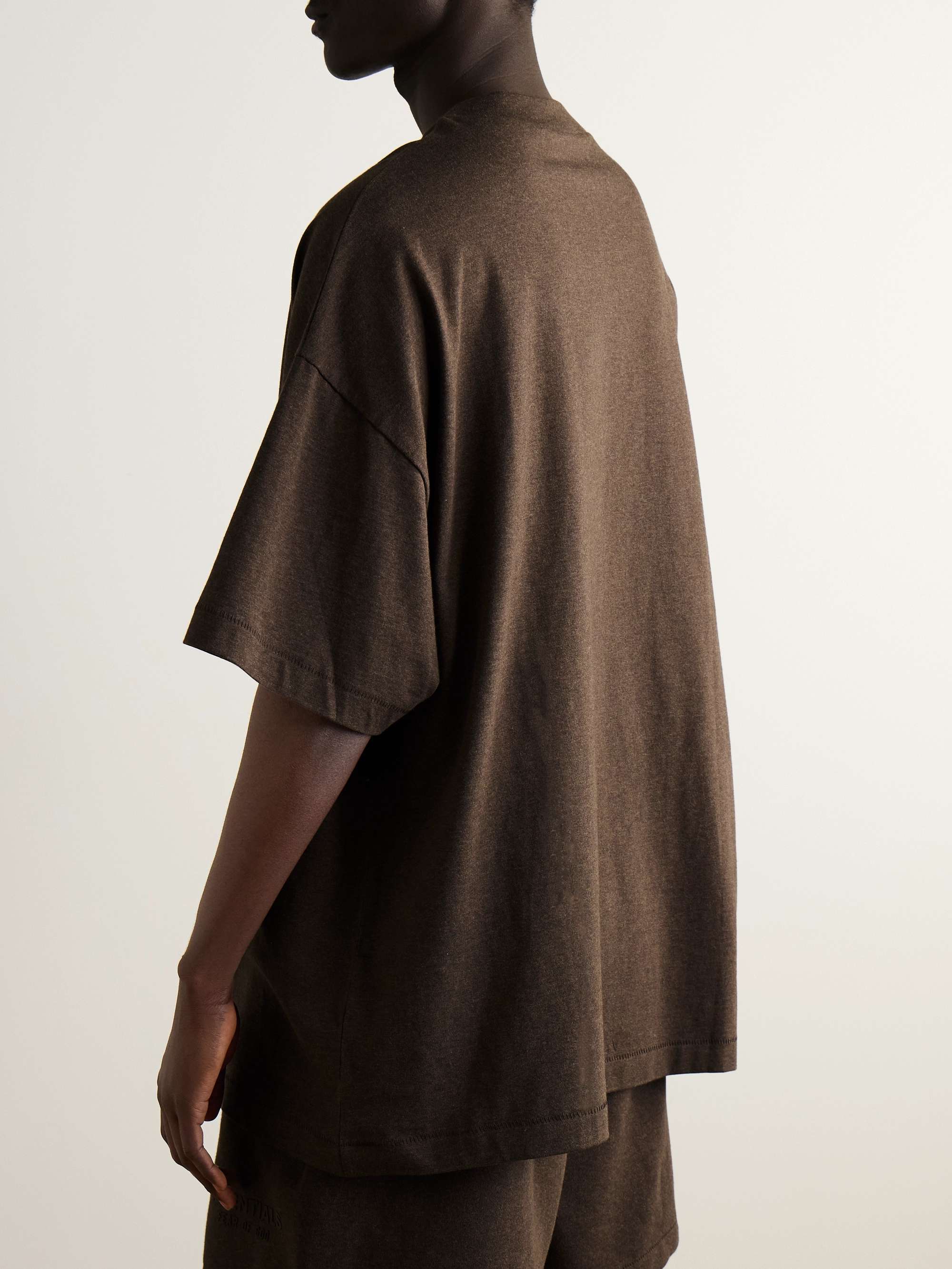 FEAR OF GOD ESSENTIALS 