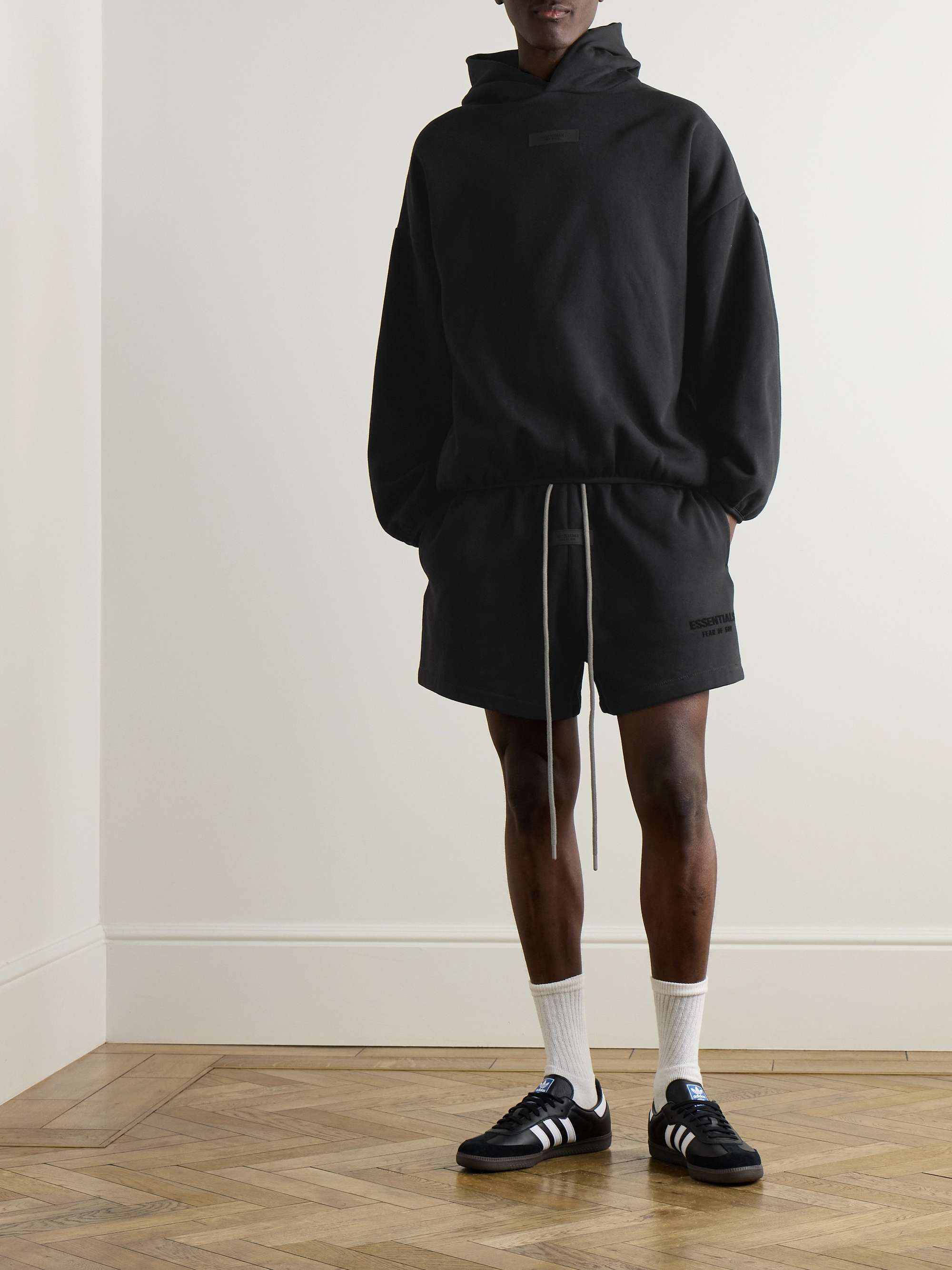 FEAR OF GOD ESSENTIALS 