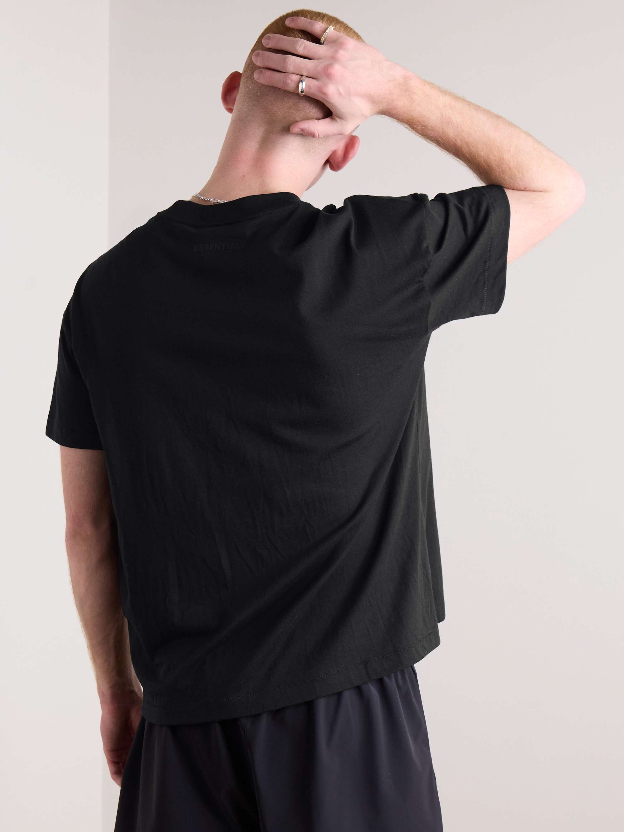 FEAR OF GOD ESSENTIALS 